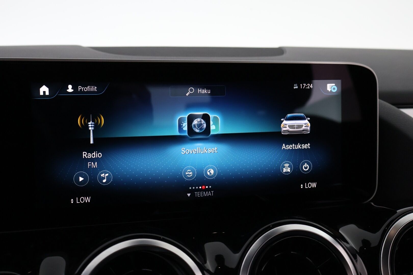 Mercedes-Benz B 2019 180 Progressive - Widescreen / Peruutuskamera / Vakkari / Puolinahkasisusta / LED High Performance / Comand Navi / Juuri tullut Tampereelle!