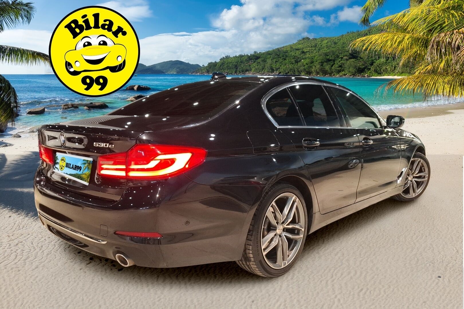 BMW 530 2020 G30 Sedan 530e A LuxuryLine / Huippuvarusteet! / Comfort penkit / BLIS / H/K / Kattoluukku / P. Kamera / Prof. Navi / - Ruskeat timanttinahat / Todella siisti / 2x renkaat&vanteet / Adapt. LED