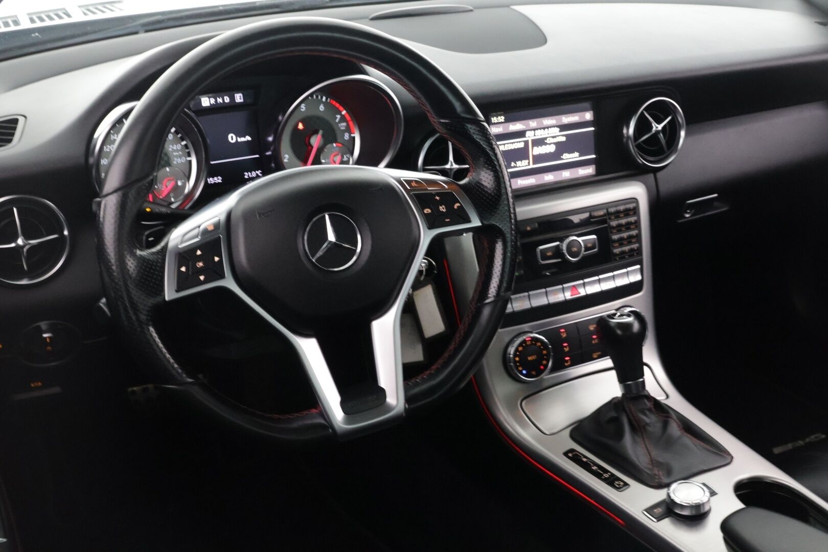 Mercedes-Benz SLK 2011 200 BE A AMG - | Vakkari! | 2x Renkaat! | Juuri Huollettu! | Facelift! | 