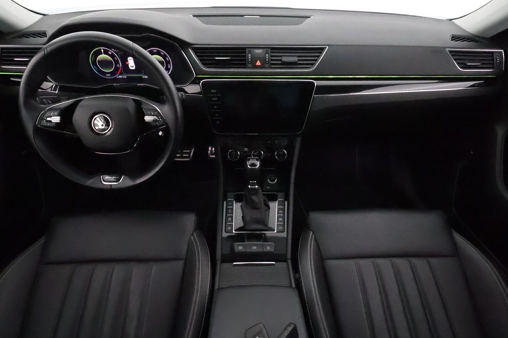 Skoda Superb 2021 Combi 1,4TSI PHEV L&K iV DSG **Webasto / Canton / Panorama / ACC / Matrix-LED / 360° / Ilmastoitu&Hierova Muistipenkki** - 1-om Suomi-auto / 2x Latauskaapelit / Kahdet Renkaat / Merkkihuollettu!