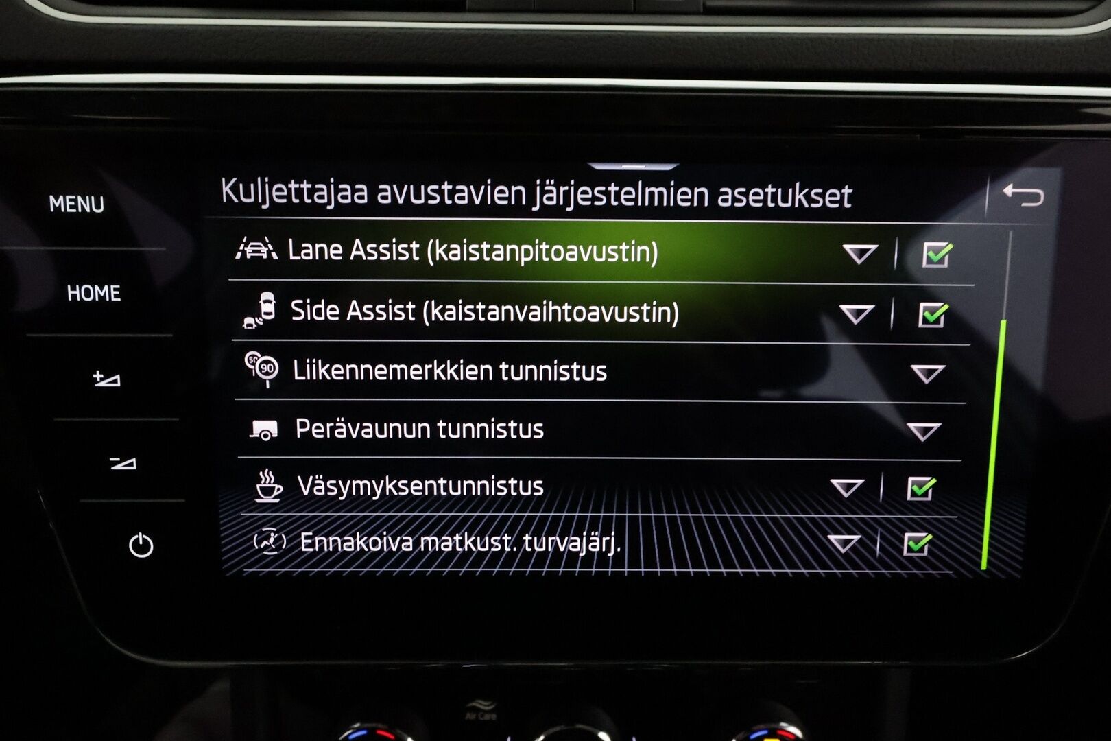 Skoda Superb 2021 Combi 1,4TSI PHEV L&K iV DSG **Webasto / Canton / Panorama / ACC / Matrix-LED / 360° / Ilmastoitu&Hierova Muistipenkki** - 1-om Suomi-auto / 2x Latauskaapelit / Kahdet Renkaat / Merkkihuollettu!
