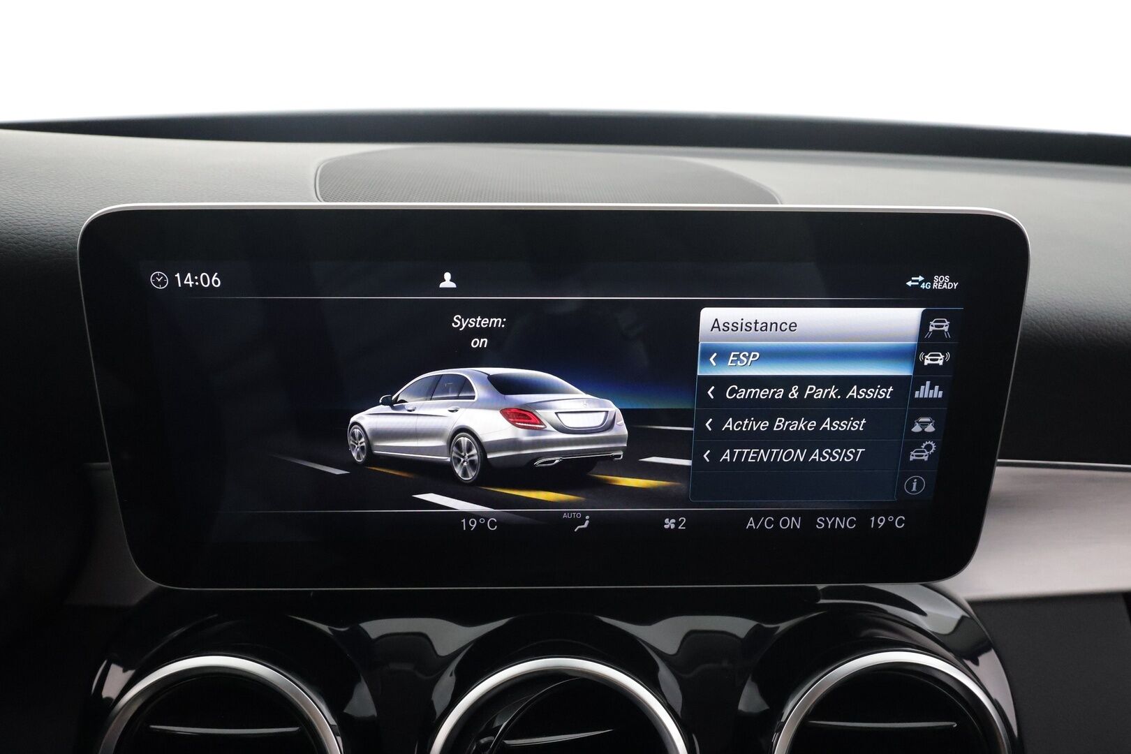 Mercedes-Benz C 2021 180 A Star Edition * Distronic Pro / Multibeam / P.kamera / Lohko+Sisä / Sporttinahat / Navi * - 1.Om Suomi-auto / Kahdet renkaat aluvanteilla