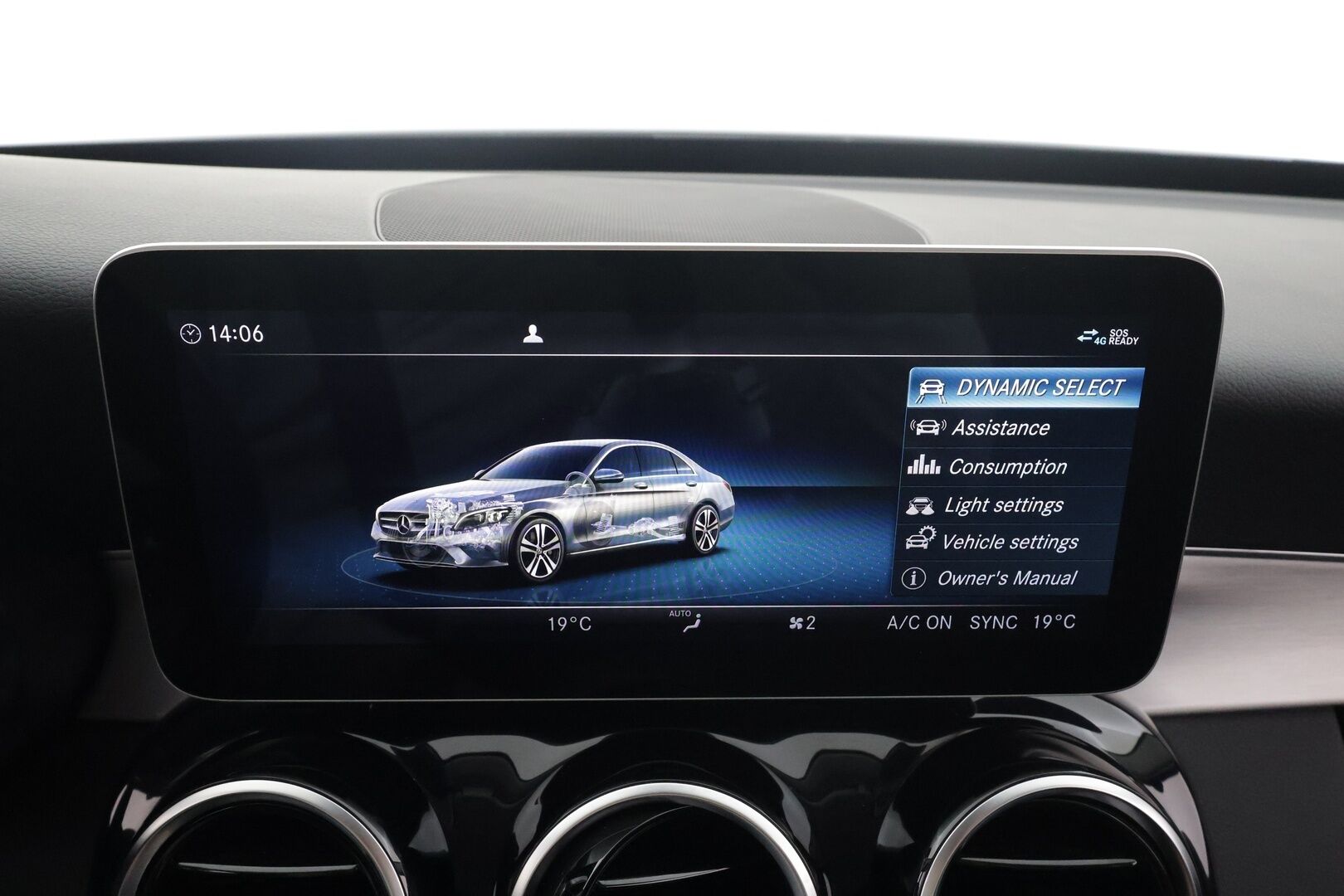 Mercedes-Benz C 2021 180 A Star Edition * Distronic Pro / Multibeam / P.kamera / Lohko+Sisä / Sporttinahat / Navi * - 1.Om Suomi-auto / Kahdet renkaat aluvanteilla