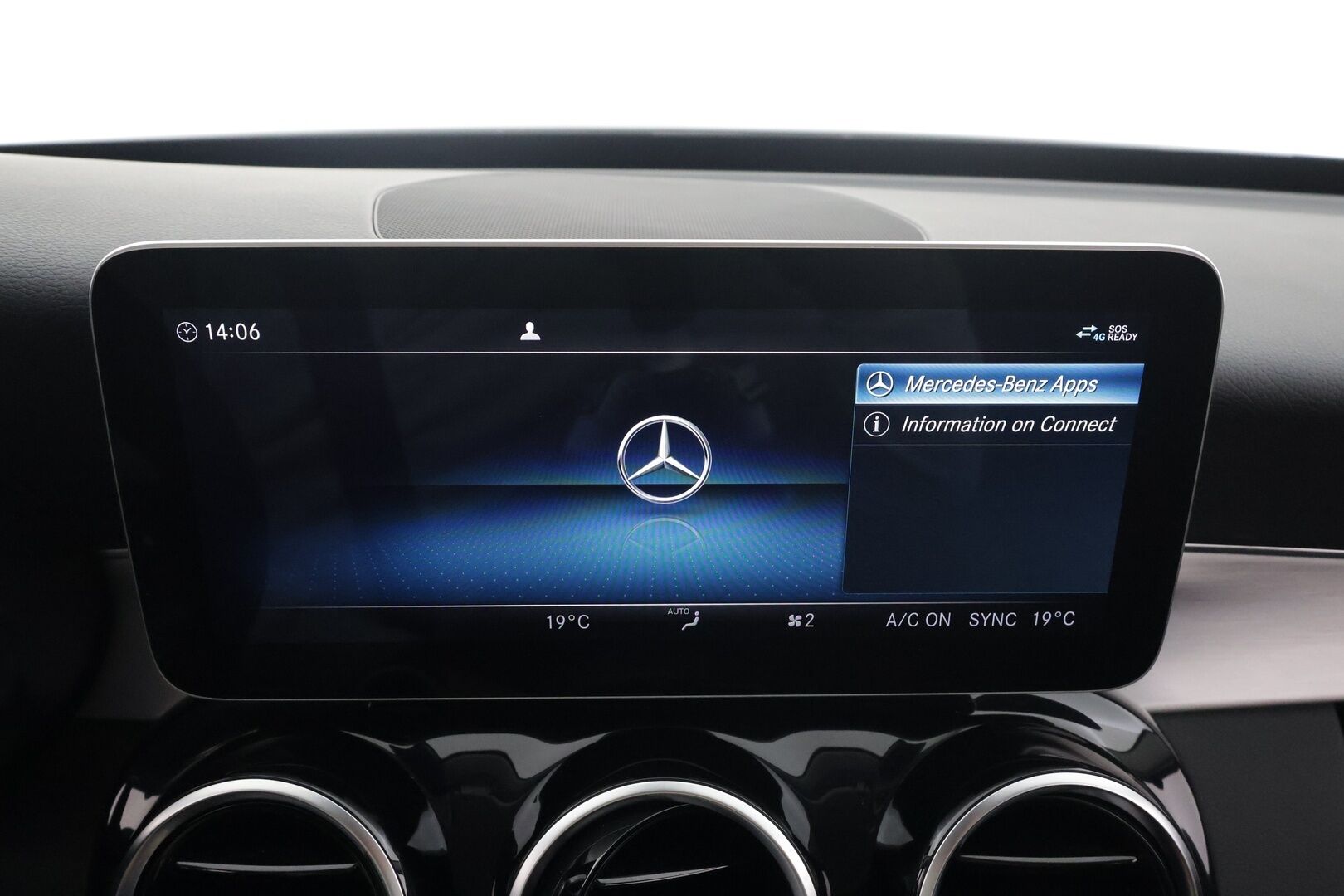 Mercedes-Benz C 2021 180 A Star Edition * Distronic Pro / Multibeam / P.kamera / Lohko+Sisä / Sporttinahat / Navi * - 1.Om Suomi-auto / Kahdet renkaat aluvanteilla