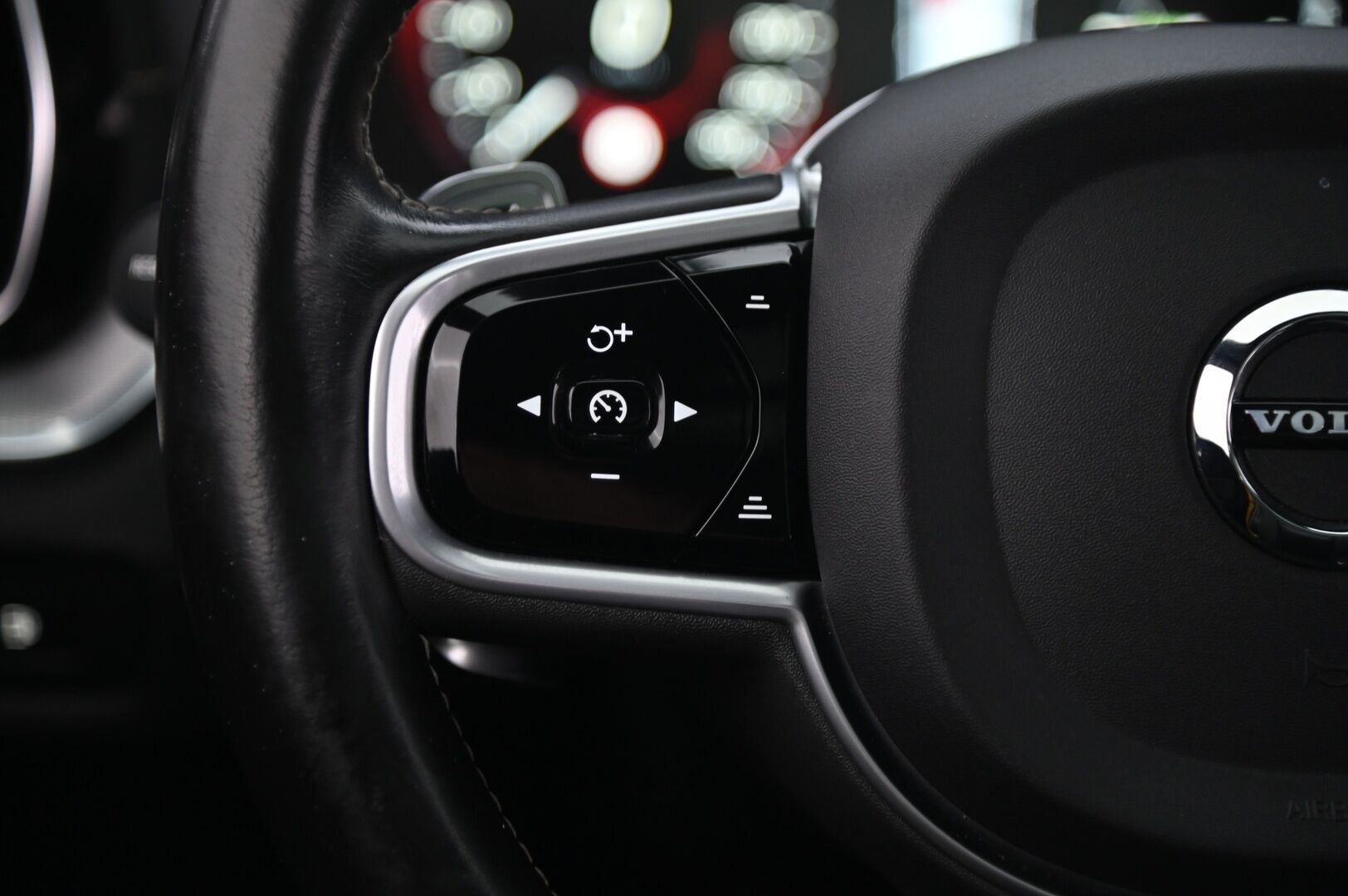 Volvo V60 2021 T8 TwE AWD Polestar Engineered aut *Webasto / H&K / ACC / Muistipenkki / Panorama* - Lämmitettävä Tuulilasi / S-Luukku / 2x Renkaat&alumiinivanteet