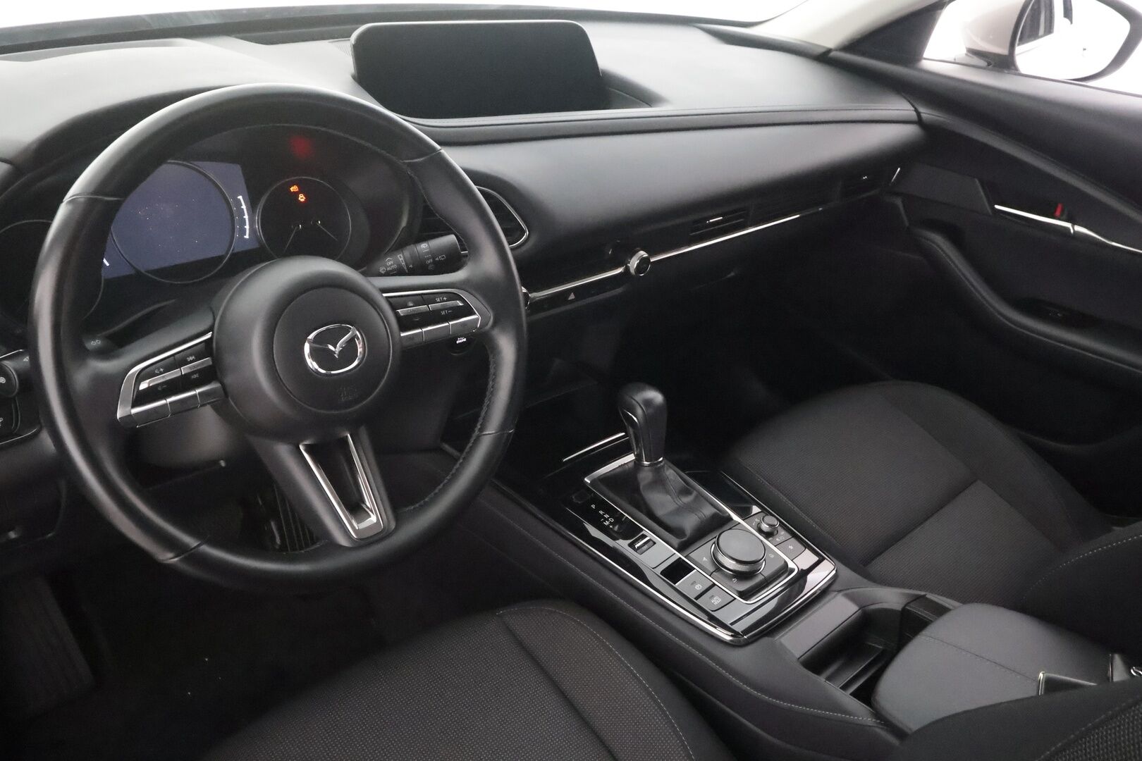 Mazda CX-30 2023 2,0 (150hv) M Hybrid e-Skyactiv-G Optimum Plus AT - | ACC | P.kamera | Navi | LED | Keyless | Apple & Android | BSM | Lohko + sisälämmitin | Lane Keeping Assist | 1-om suomiauto | 