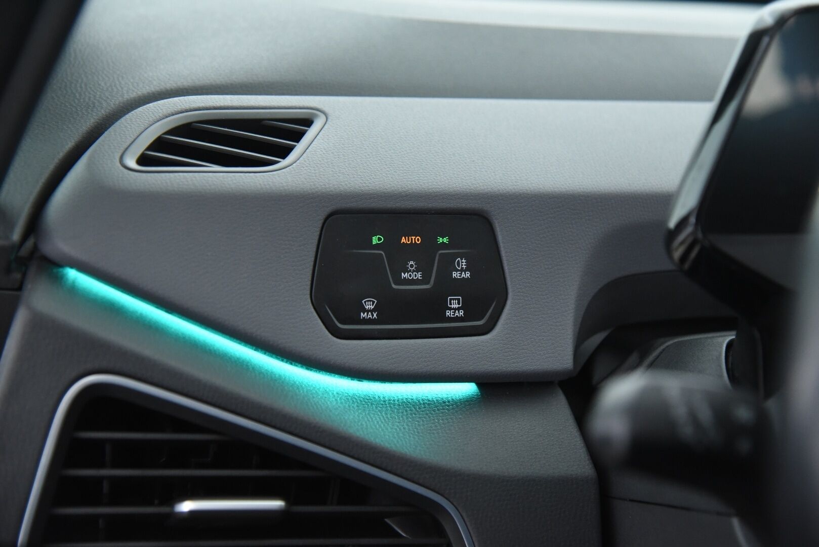 Volkswagen ID.3 2021 Pro Performance Life 150 kW / Adapt vak / P-Tutkat / Tulossa myyntiin! - 2x Renkaat omilla vanteilla!