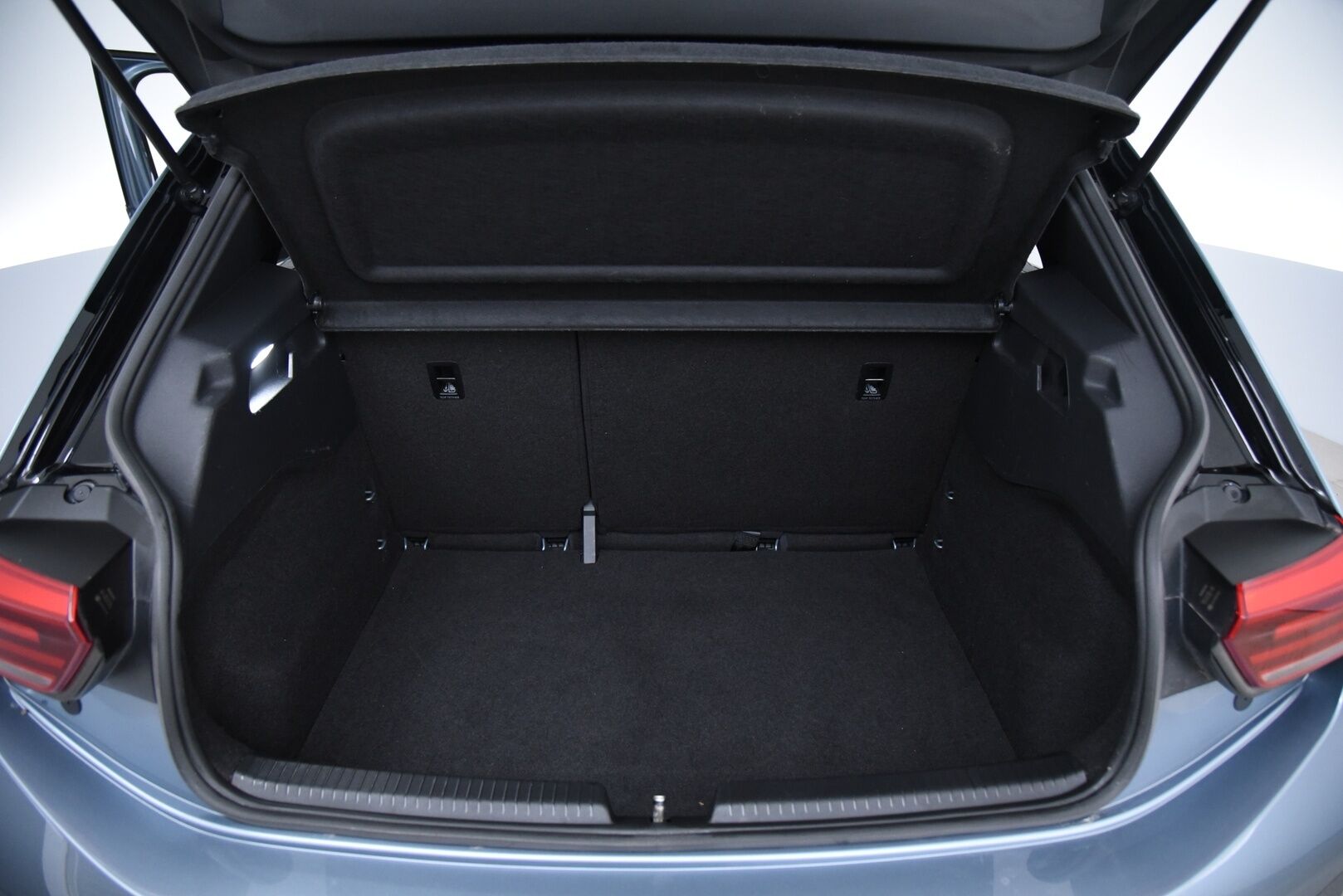 Volkswagen ID.3 2021 Pro Performance Life 150 kW / Adapt vak / P-Tutkat / Tulossa myyntiin! - 2x Renkaat omilla vanteilla!