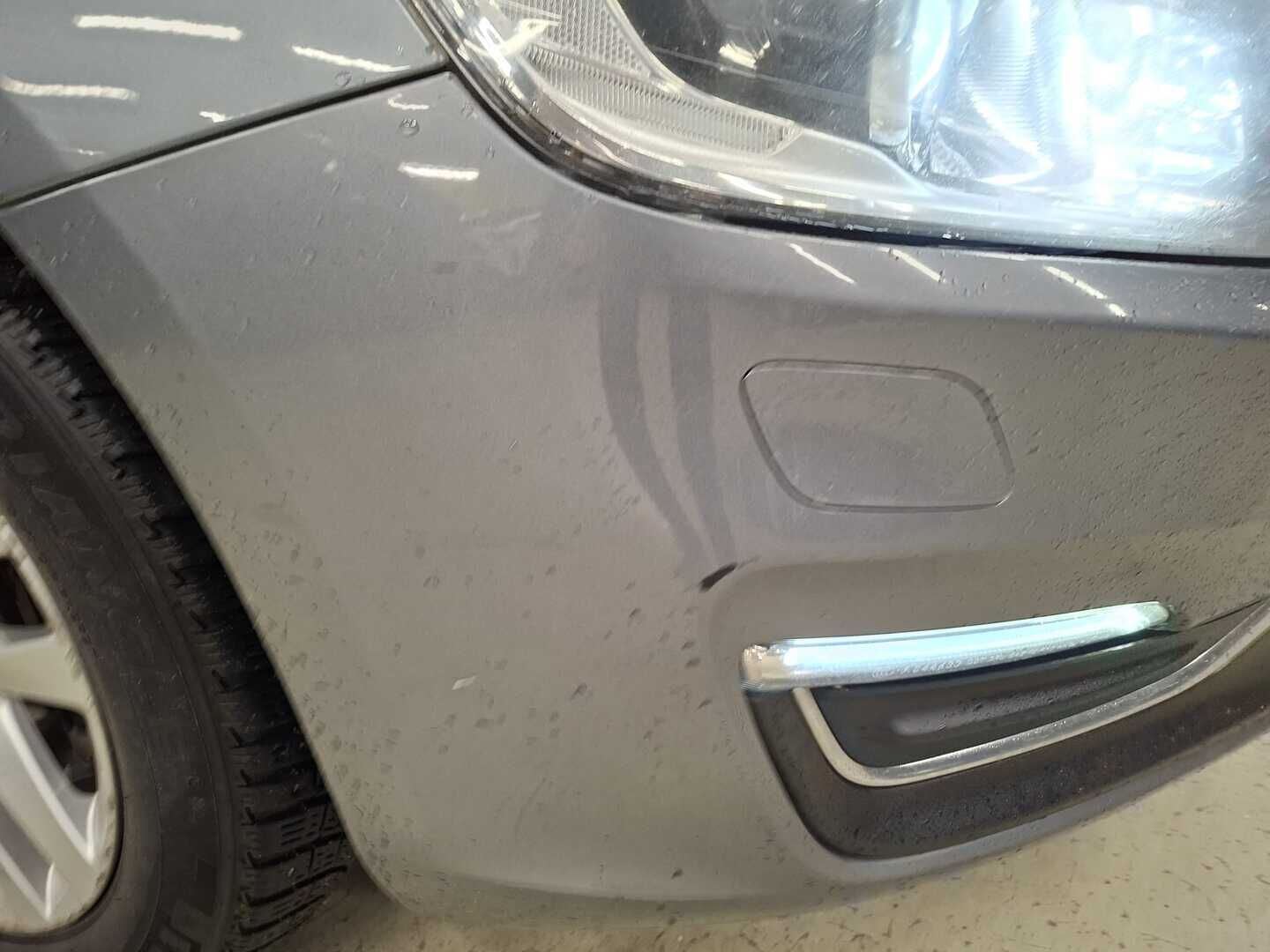 Volvo V60 2016 D3 Summum Business Aut - MYYDÄÄN HUUTOKAUPAT.COM - KORKO VAIN 3,99 %