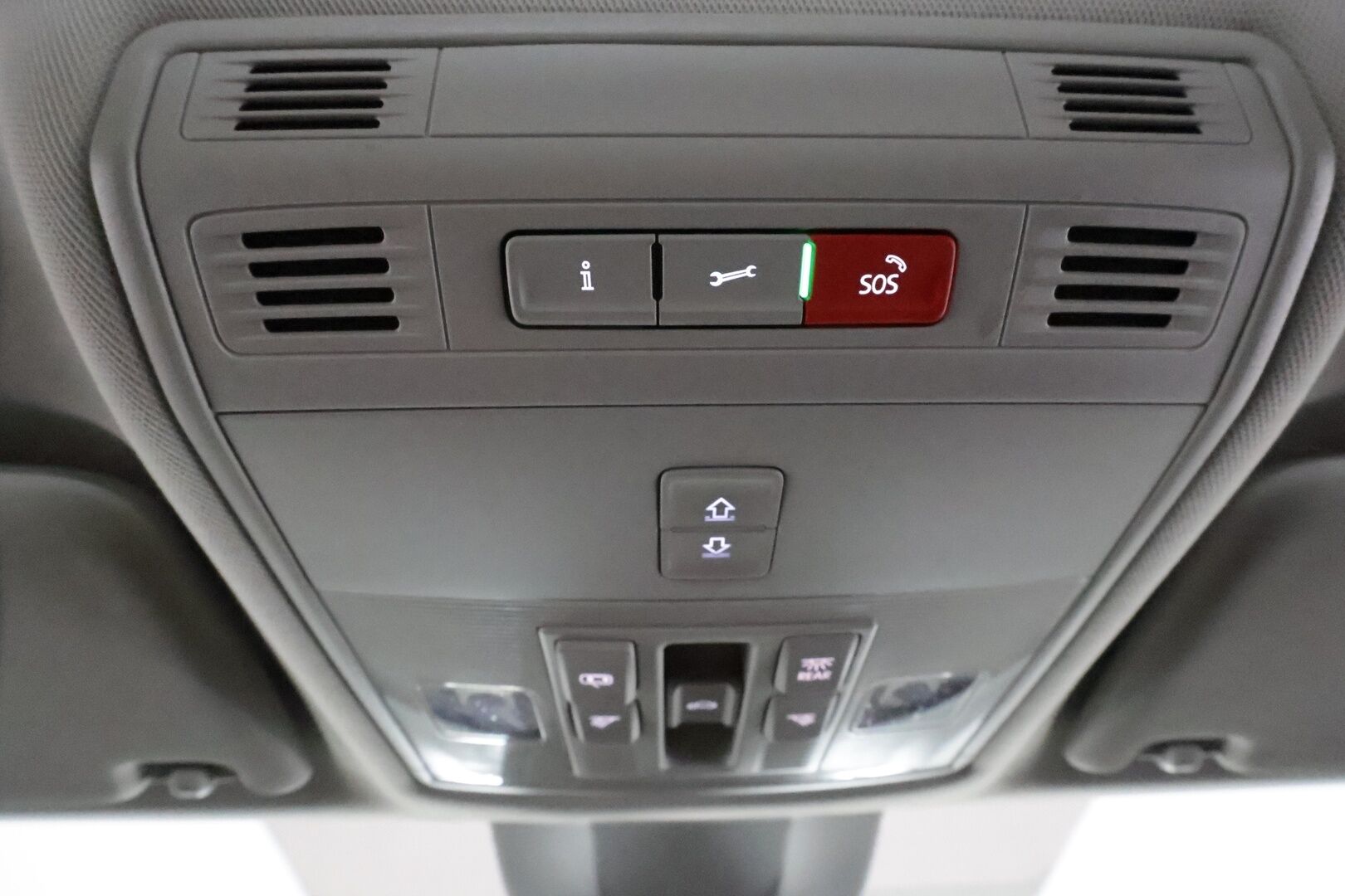 Skoda Superb 2021 Combi 1,4 TSI PHEV L&K iV DSG *Canton / Koukku / Panorama / ACC / Matrix-LED / 360° / Hierova&Ilmastoitu Muistipenkki* - Webasto / Suomi-auto / 2x Latauskaapelit / Kahdet Renkaat / Merkkihuollettu!