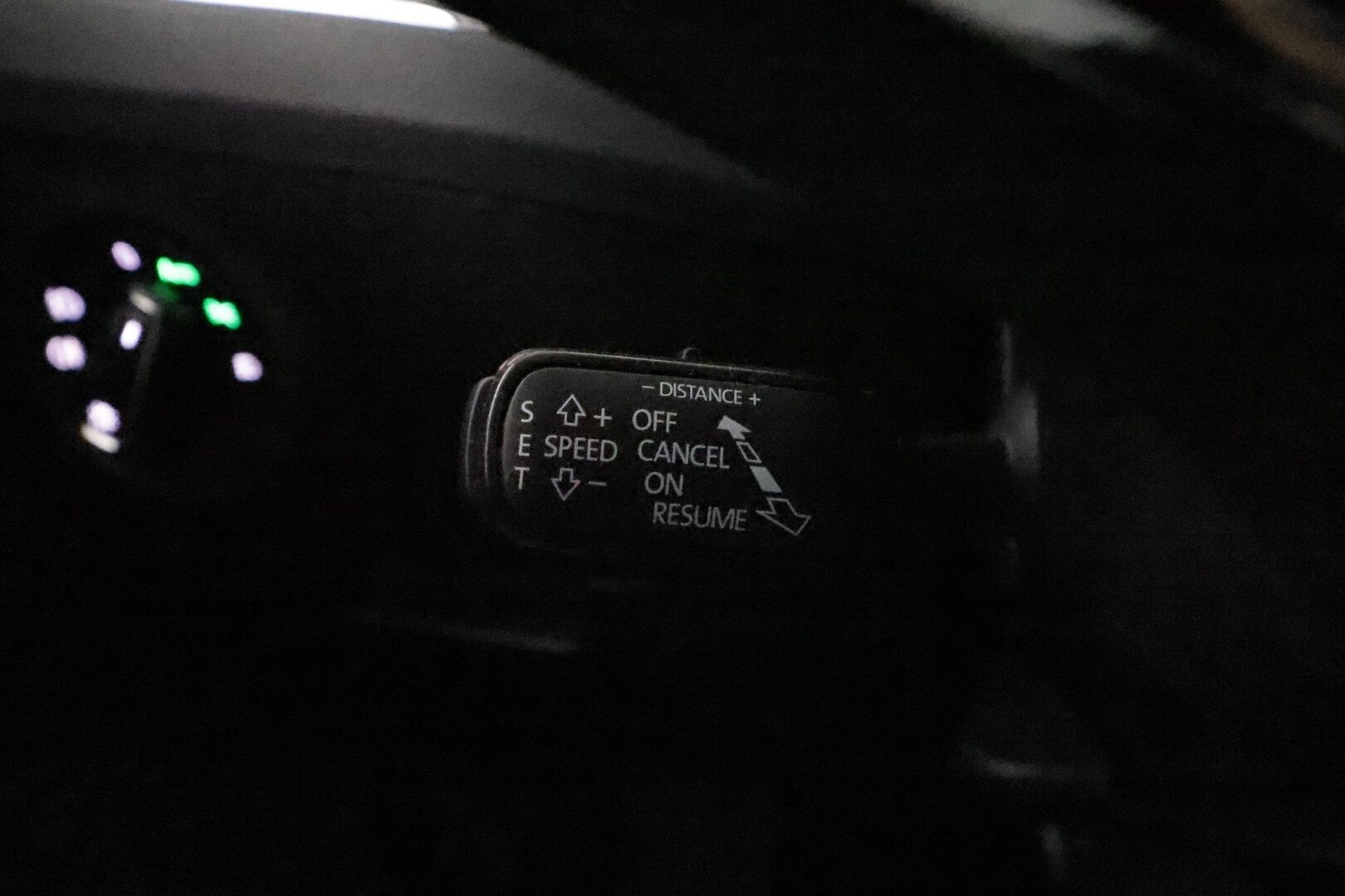 Skoda Superb 2021 Combi 1,4 TSI PHEV L&K iV DSG *Canton / Koukku / Panorama / ACC / Matrix-LED / 360° / Hierova&Ilmastoitu Muistipenkki* - Webasto / Suomi-auto / 2x Latauskaapelit / Kahdet Renkaat / Merkkihuollettu!