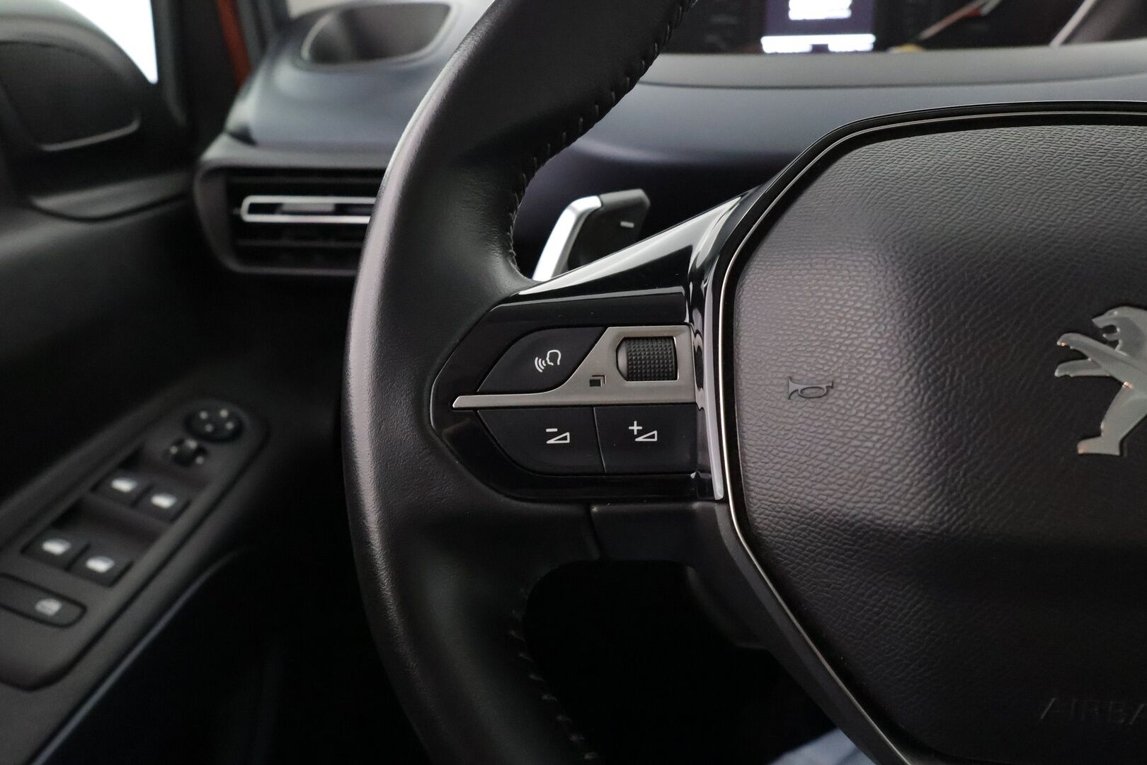 Peugeot Rifter 2021 Allure BlueHDi 130 Aut. L2ALV *7-Paikkainen / 1-om. Suomi-auto / Vakkari / Lohko+puhallin /Peruutustutka / Ilmastointi* - 3,99 % KORKOTARJOUS TÄHÄN AUTOON - 31.5. ASTI! - *Katsastusta 3/27 / 2x renkaat / Super siisti*