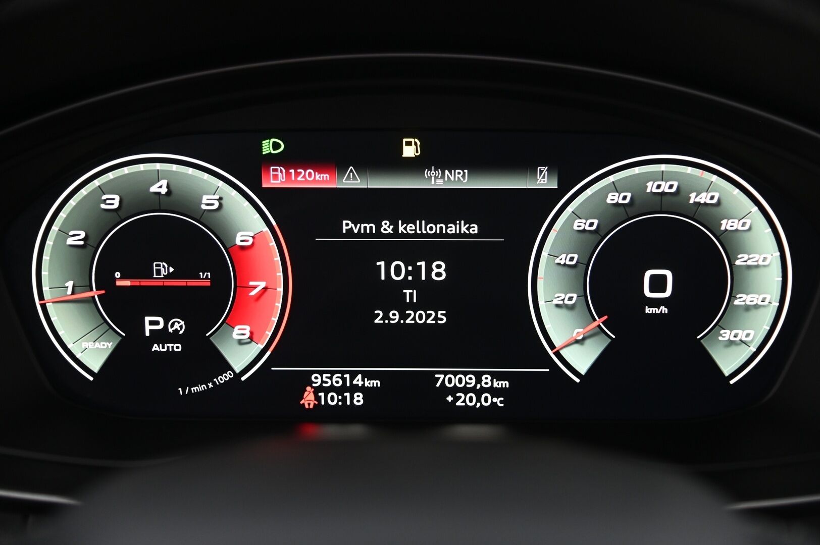 Audi A4 2021 Sedan Business 35 TFSI 110kW MHEV S tronic / Webasto / Adapt.Vakkari / Digimittaristo / Koukku / KeyLessGo / S-Line-sisätilapaketti / - *Siisti / Hyvät huollot*