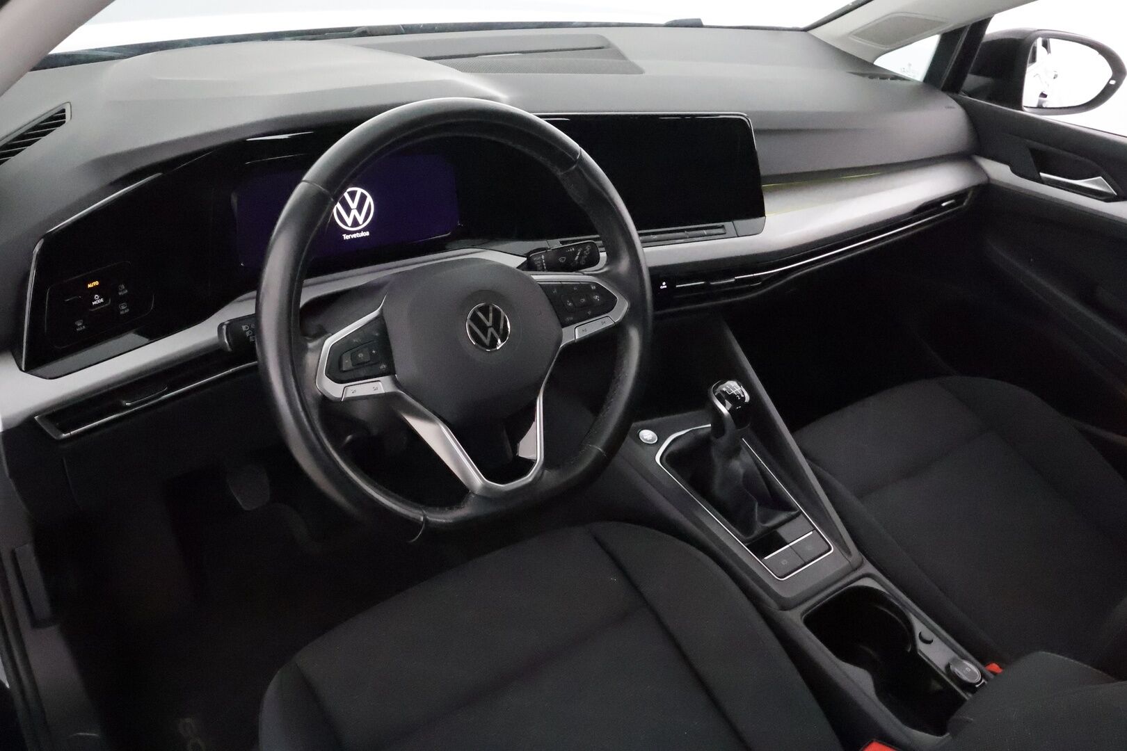 Volkswagen Golf 2020 1,0 TSI 81 kW - Suomiauto / Adapt.Vakkari / Digimittaristo / AppConnect / LED / Ratinlämmitys / Peruutustutkat / Tulossa Tampereelle!