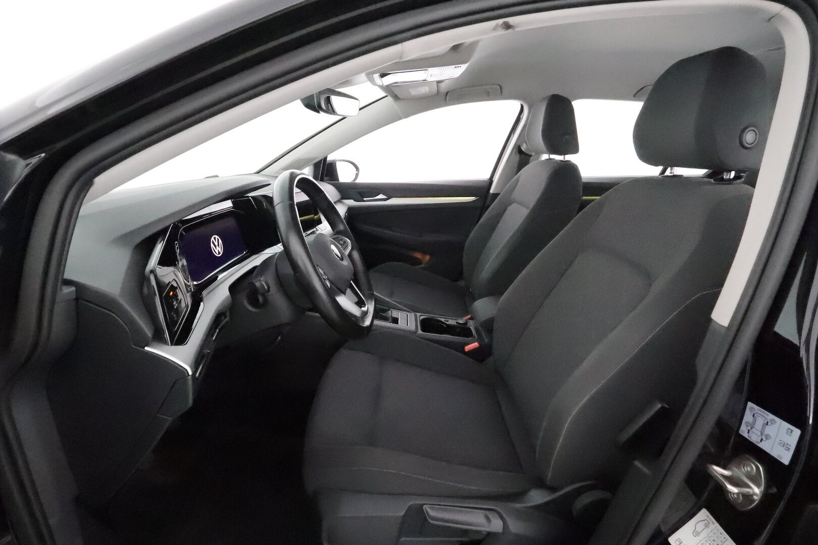 Volkswagen Golf 2020 1,0 TSI 81 kW - Suomiauto / Adapt.Vakkari / Digimittaristo / AppConnect / LED / Ratinlämmitys / Peruutustutkat / Tulossa Tampereelle!