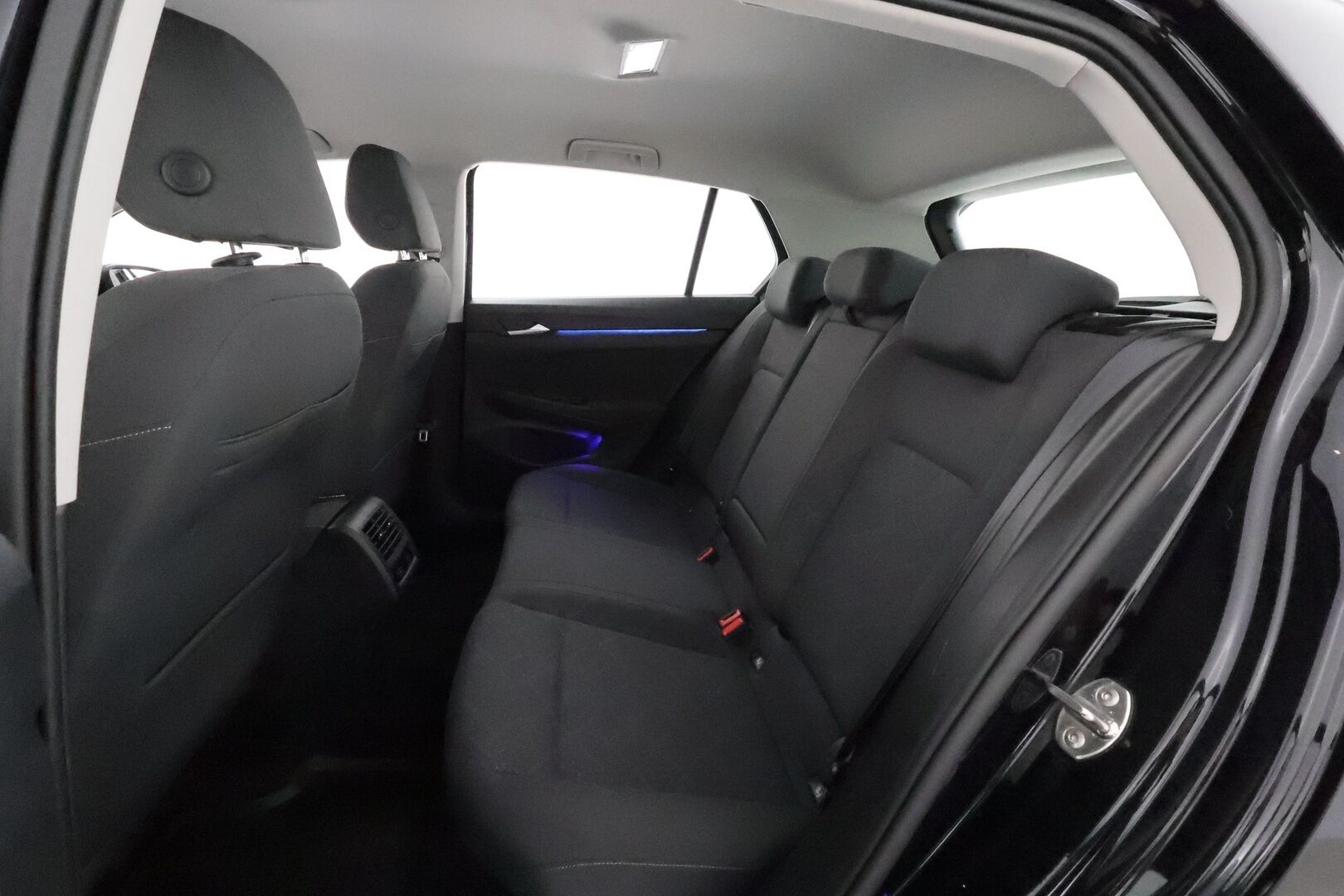 Volkswagen Golf 2020 1,0 TSI 81 kW - Suomiauto / Adapt.Vakkari / Digimittaristo / AppConnect / LED / Ratinlämmitys / Peruutustutkat / Tulossa Tampereelle!