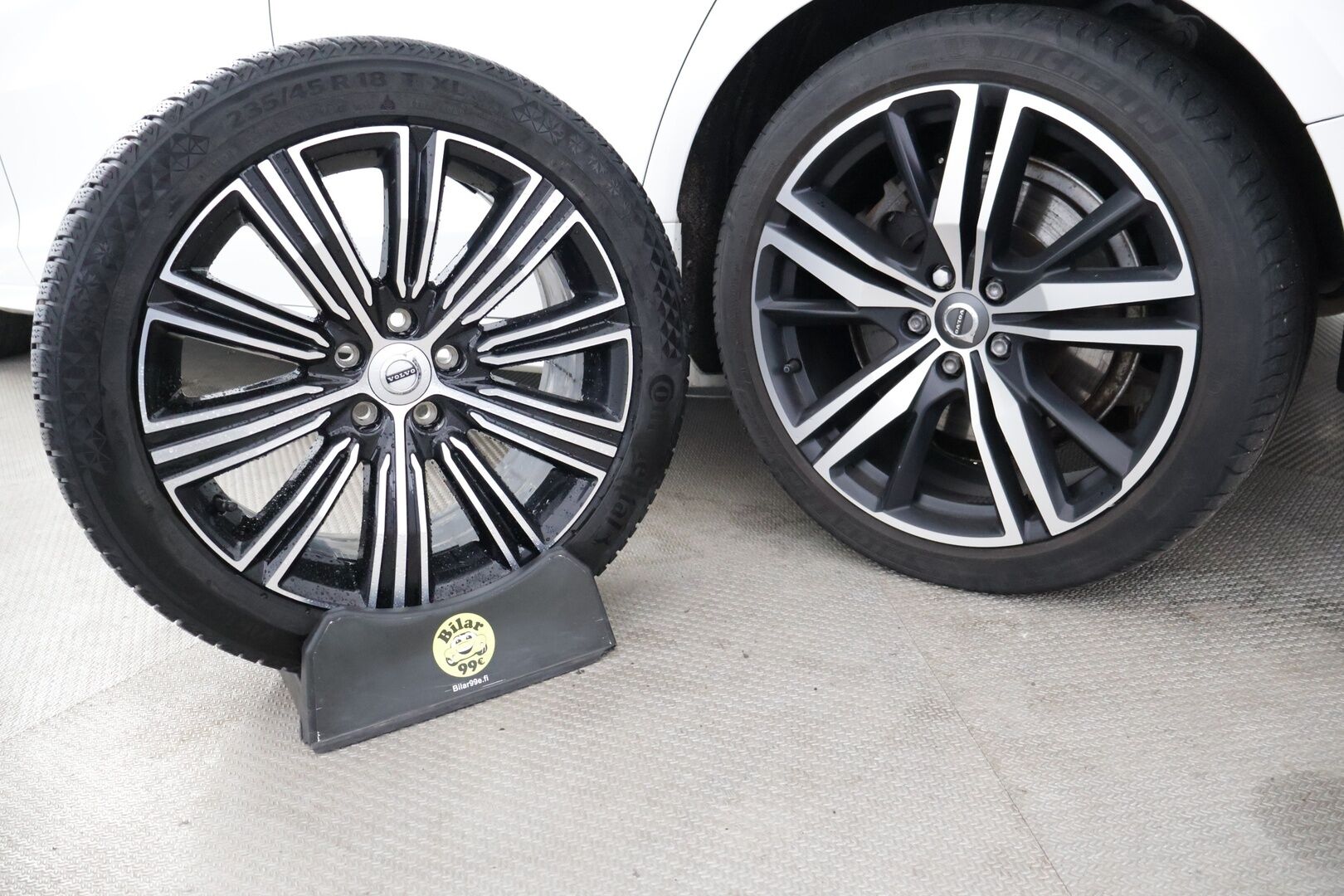 Volvo V60 2020 T6 Twin Engine AWD Geartronic, 341hp, 2020 - | R-Design | Webasto | Koukku | ACC | Nahat | Muistipenkki | Keyless | Digimittaristo | Lämmitettävä ratti | CarPlay | 19" |