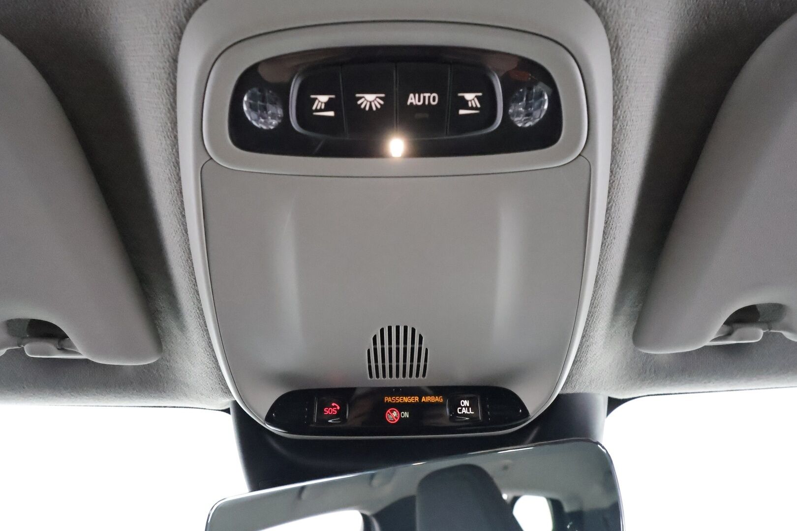Volvo XC40 2021 T4 TwE Business Inscription Expression aut - 1OM Suomiauto / Adapt.Vakkari / Vetokoukku / Webasto / Peruutuskamera / Muistipenkki / Ratinlämmitys / Huippuvarusteet!
