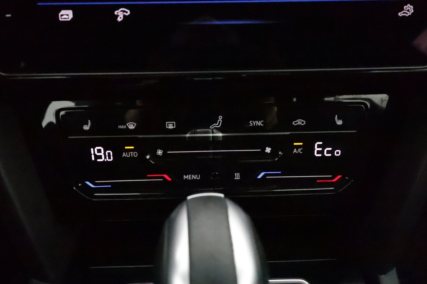 Volkswagen Arteon 2021 Shooting Brake R-Line eHybrid 160 kW DSG-automaatti **Webasto / Adapt.Vakkari / P.Kamera / Apple&Android / Sähköluukku** - 1.Om Suomi-auto 
