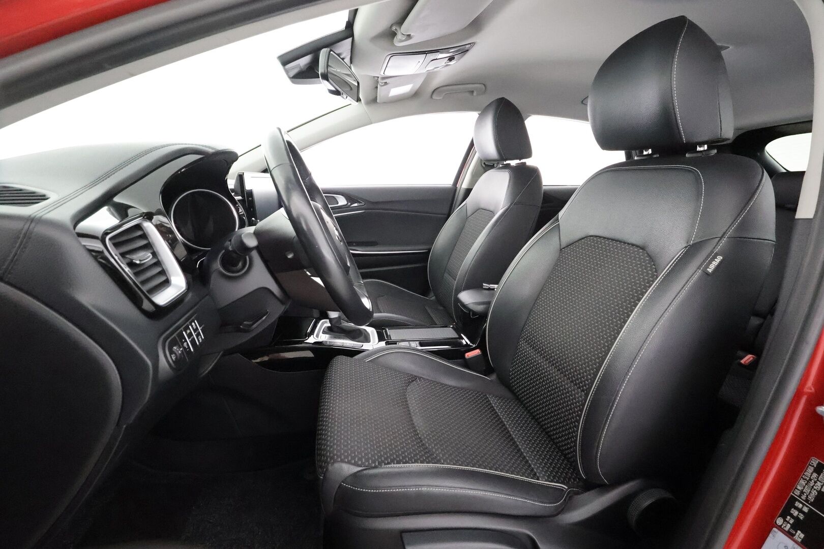Kia XCeed 2021 1,5 T-GDI 160hv EX DCT - Suomiauto | Vetokoukku | Peruutuskamera | LED | Lohko&Sisäpistoke | Vakkari | Apple&Android | 2x Renkaat Aluvantein | Huippuyksilö!