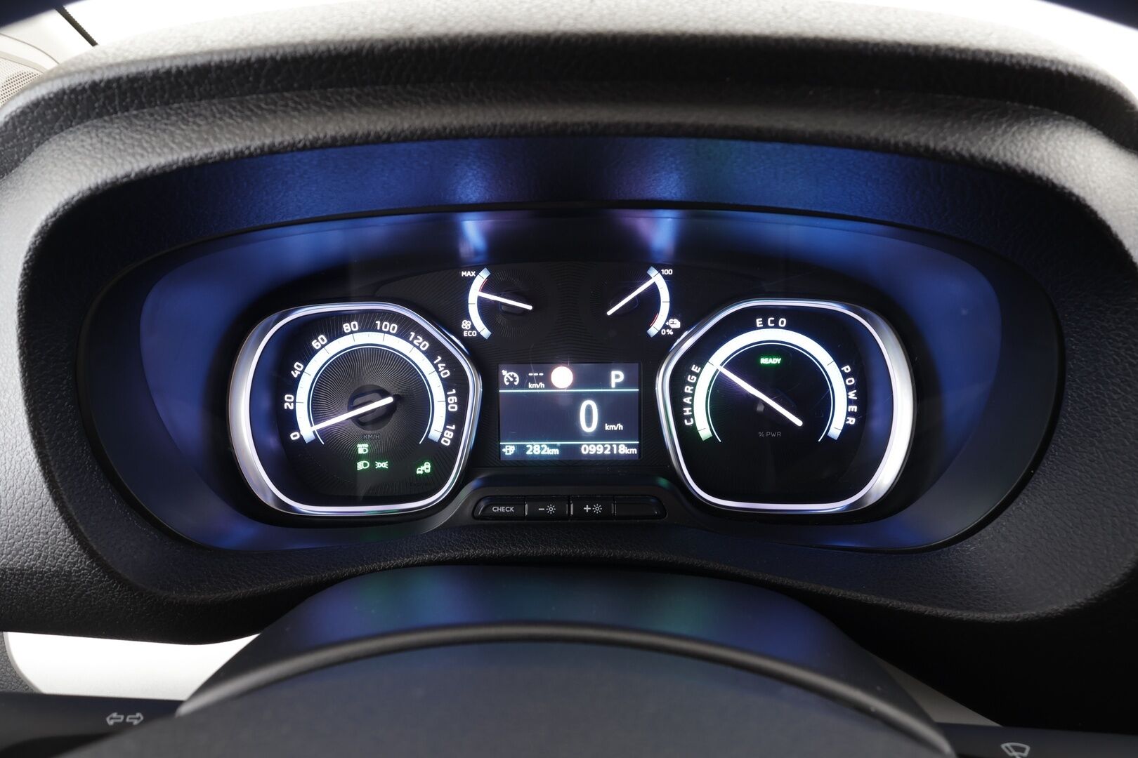 Opel Zafira-e 2021 Life M Comfort 136 automaatti 75 9-P * Vakkari / P.kamera / Kaistavahti / Katvevarotin / Apple&Android / Keyless / 2x Renkaat * - 1.Om Suomi-auto / ALV - HULLUT AVAJAISHULINAT KORKOTARJOUS 3,29 %