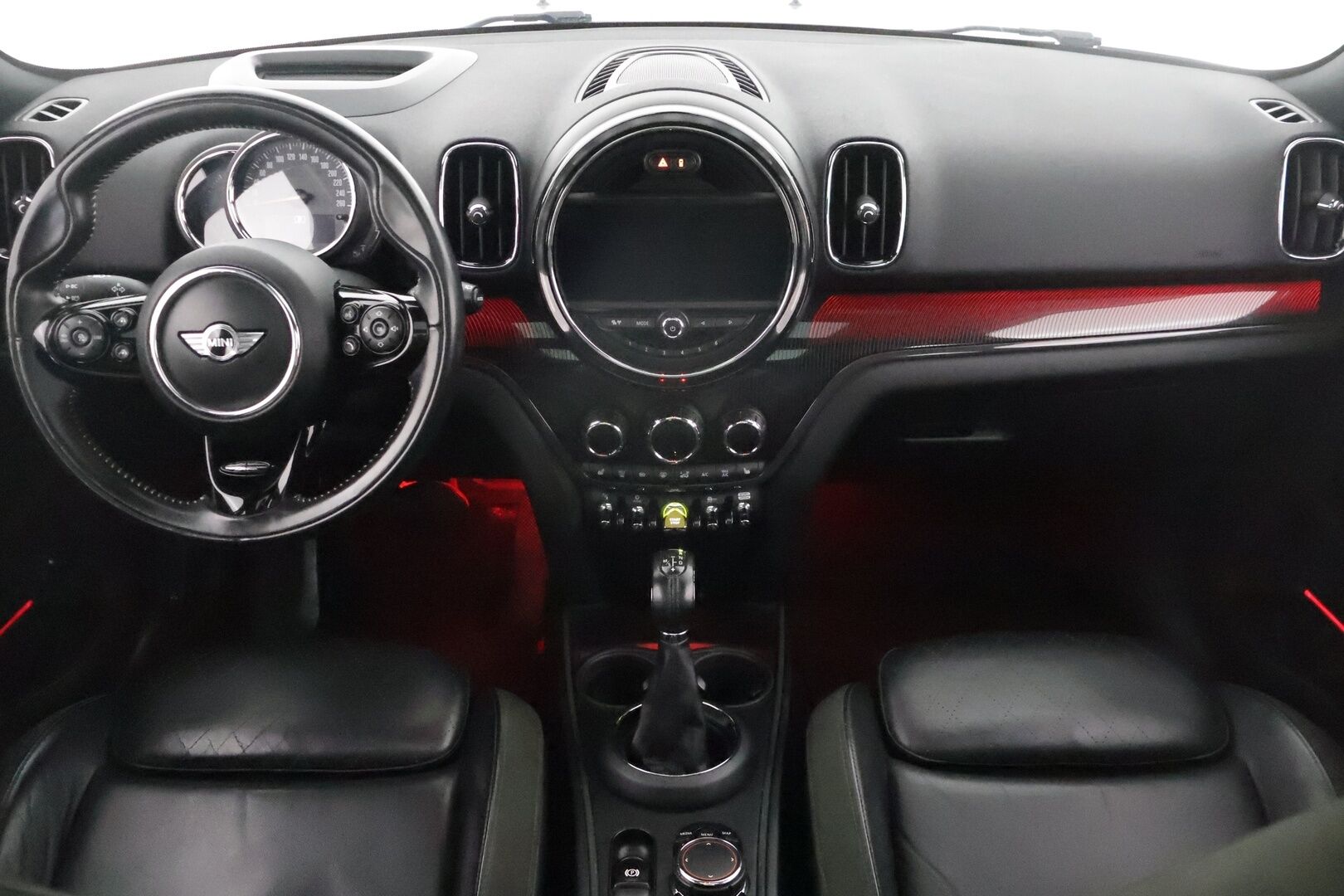 Mini Countryman 2018 Cooper SE ALL4 Plug-In Aut.** Panorama / H&K / Adapt.vakkari / P.kamera / Sporttinahat / Comfort access
