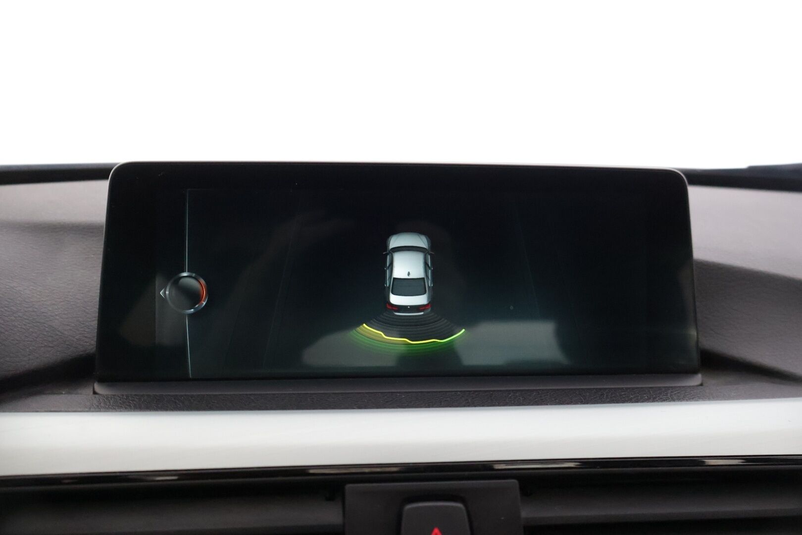 BMW 330 2017 F30 Sedan 330e A Business M Sport * Hifit / Sporttinahat / Prof.Navi / Vakkari / Tutka * - Juuri huollettu merkkiliikkeessä! / SOH 87,5%