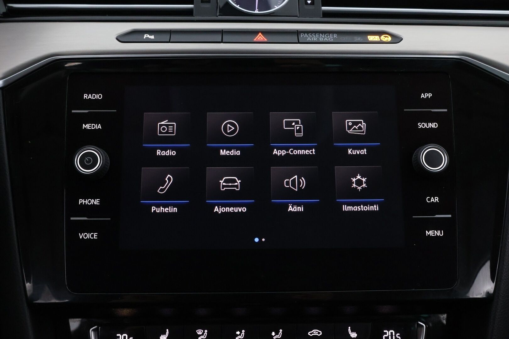 Volkswagen Passat 2017 Variant Alltrack 2,0 TDI 140 kW (190 hv) 4MOTION DSG-automaatti * Webasto / Adapt.Vakkari / Koukku / Nahkasisusta / Peruutuskamera - Matrix LED / Jakopää tehty / Juuri tullut Tampereelle! - HULLU BLACKWEEK KORKOTARJOUS 2,49%