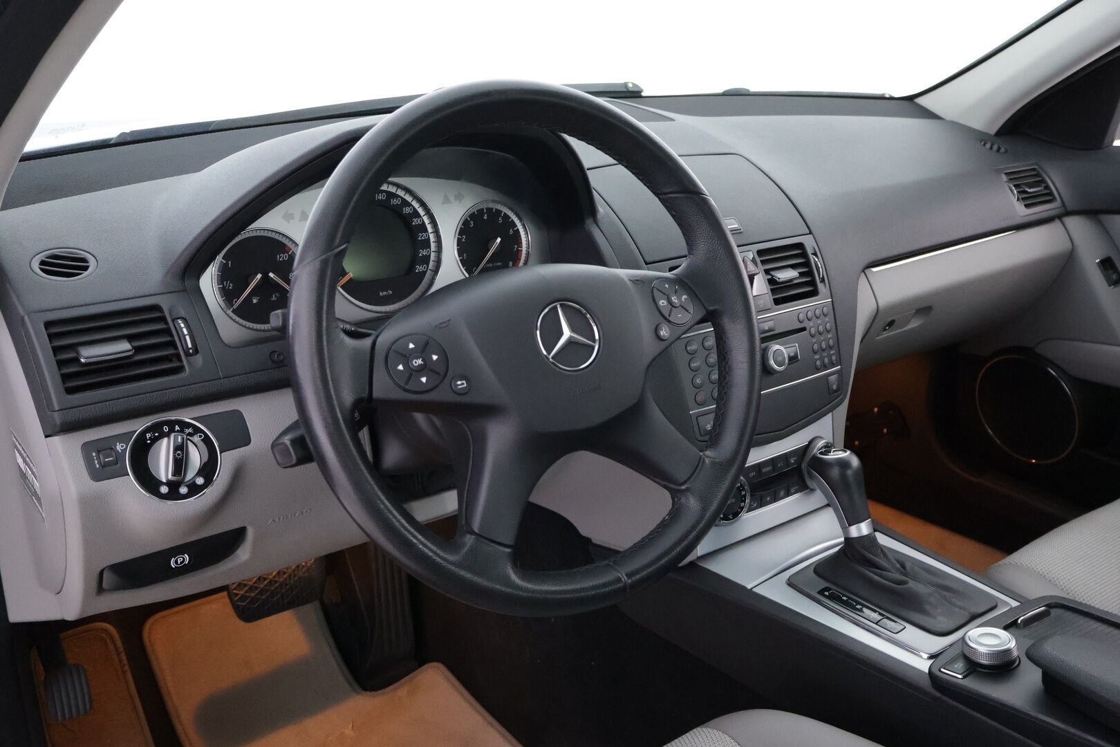Mercedes-Benz C 2008 200 Kompressor BE A Premium Business Avantgarde - Puolinahat | Lohko | Vakkari | Hyvin huollettu | Juuri tullut Tampereelle!