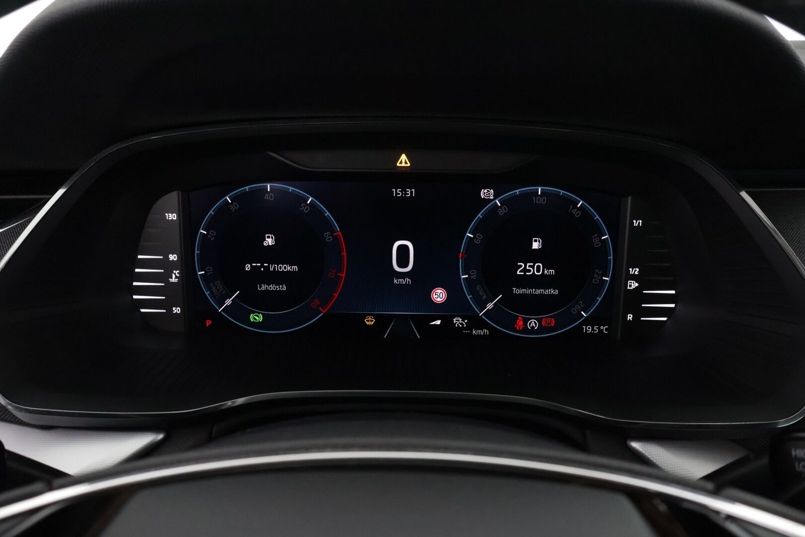 Skoda Octavia 2021 1,0 TSI Style eTEC DSG Autom. - *Lohko / Adapt.vakkari / Digimittaristo / Hud / Lane assist / P.kamera / Blis / Carplay / Koukku!*
