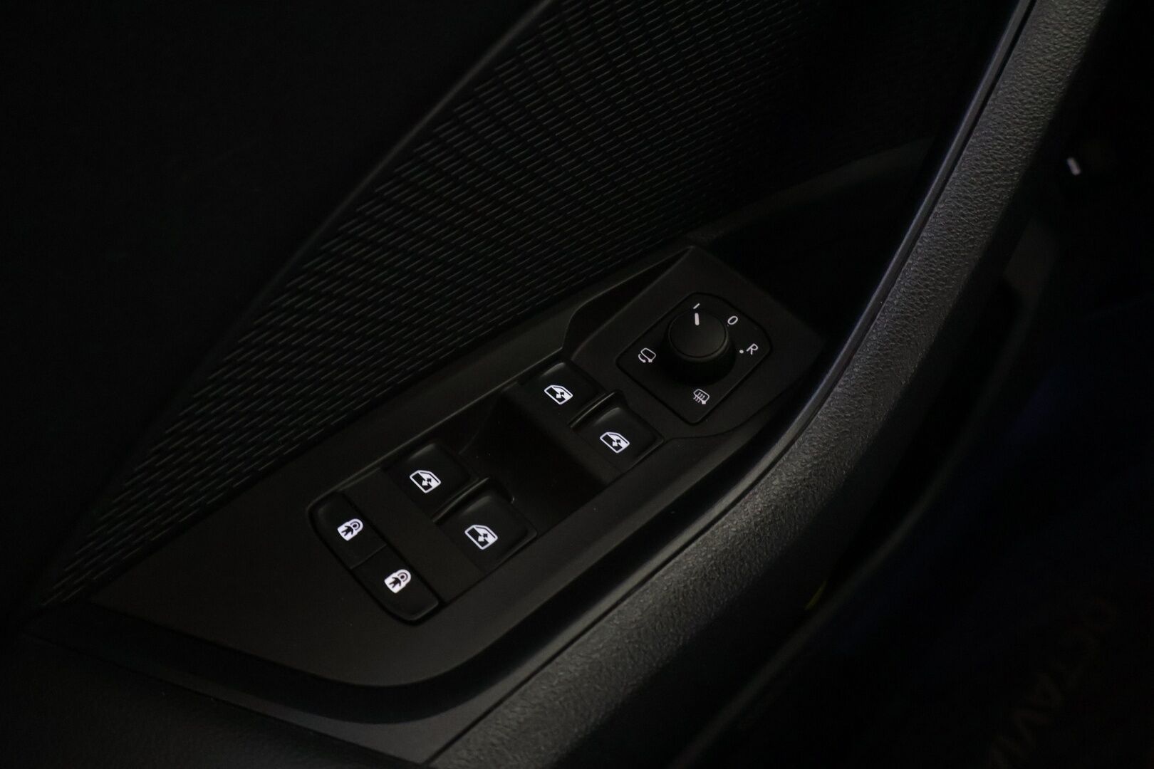 Skoda Octavia 2021 1,0 TSI Style eTEC DSG Autom. - *Lohko / Adapt.vakkari / Digimittaristo / Hud / Lane assist / P.kamera / Blis / Carplay / Koukku!*