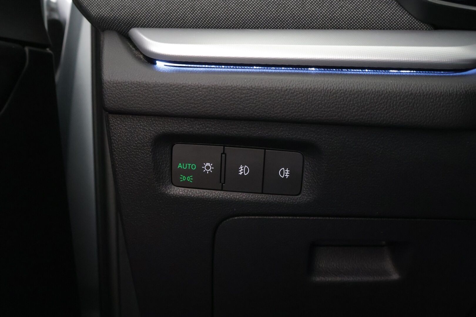 Skoda Octavia 2021 1,0 TSI Style eTEC DSG Autom. - *Lohko / Adapt.vakkari / Digimittaristo / Hud / Lane assist / P.kamera / Blis / Carplay / Koukku!*