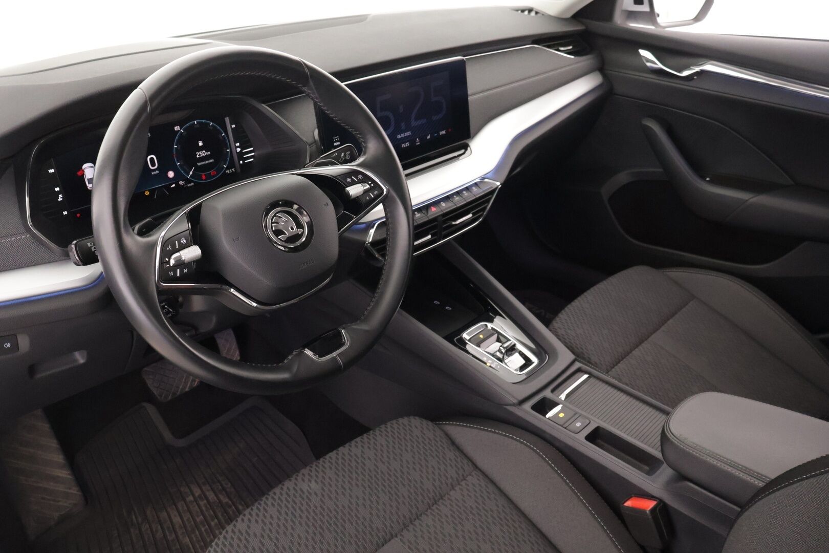 Skoda Octavia 2021 1,0 TSI Style eTEC DSG Autom. - *Lohko / Adapt.vakkari / Digimittaristo / Hud / Lane assist / P.kamera / Blis / Carplay / Koukku!*