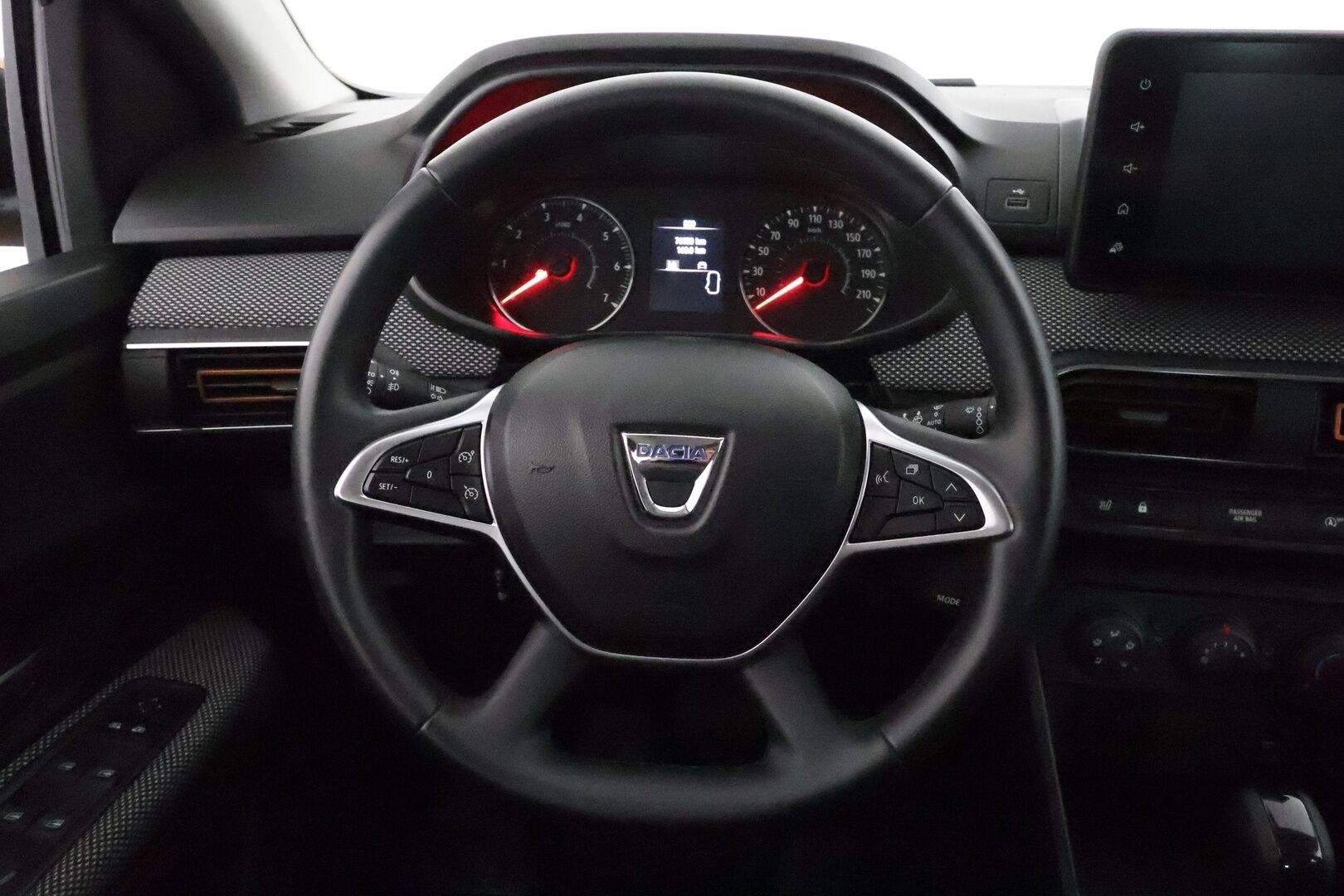 Dacia Sandero 2021 Stepway TCe 90 aut Comfort **Sisätilanlämmitin / LED / P.kamera / Navi / Kaistavahti / Katveavustin / Vakkari** - Suomi-auto / Kahdet Renkaat