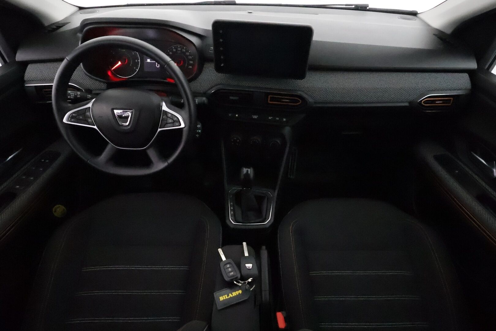 Dacia Sandero 2021 Stepway TCe 90 aut Comfort **Sisätilanlämmitin / LED / P.kamera / Navi / Kaistavahti / Katveavustin / Vakkari** - Suomi-auto / Kahdet Renkaat