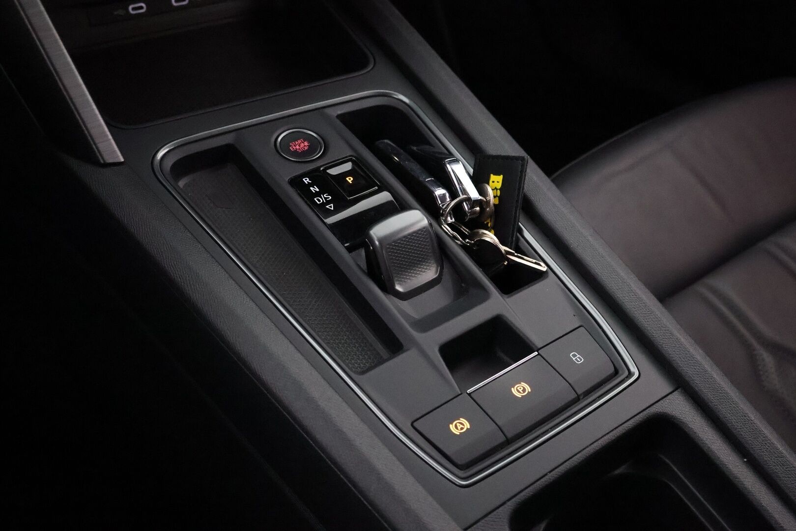 Cupra Formentor 2021 VZ 1.4 PHEV 180 kW e-HYBRID DSG - Suomiauto / Adapt.Vakkari / P.Kamera / Vetokoukku / Ratinlämmitin / Muistipenkki / Keyless / Juuri saapunut Tampereelle!