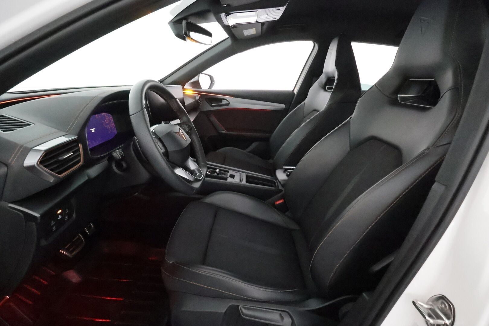 Cupra Formentor 2021 VZ 1.4 PHEV 180 kW e-HYBRID DSG **Adapt.vakkari / Koukku / P.kamera / Digimittaristo / KeylessGo / Sporttipenkit** - Suomi-auto / Kahdet renkaat aluvanteilla