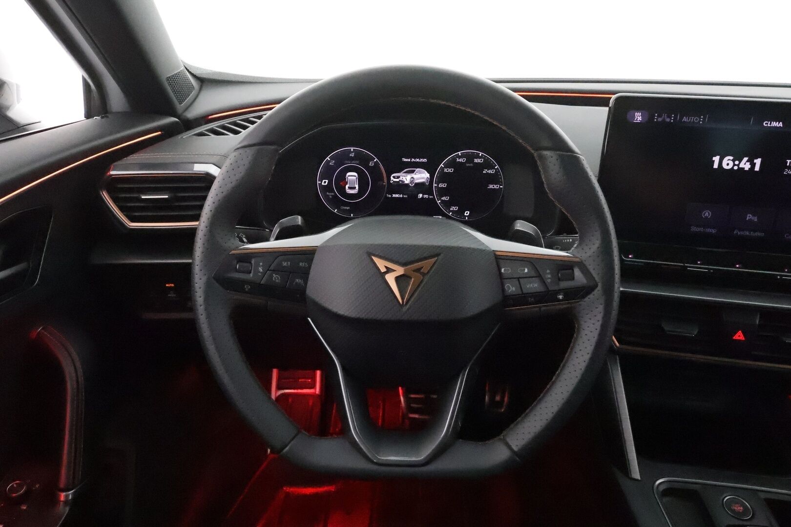 Cupra Formentor 2021 VZ 1.4 PHEV 180 kW e-HYBRID DSG **Adapt.vakkari / Koukku / P.kamera / Digimittaristo / KeylessGo / Sporttipenkit** - Suomi-auto / Kahdet renkaat aluvanteilla