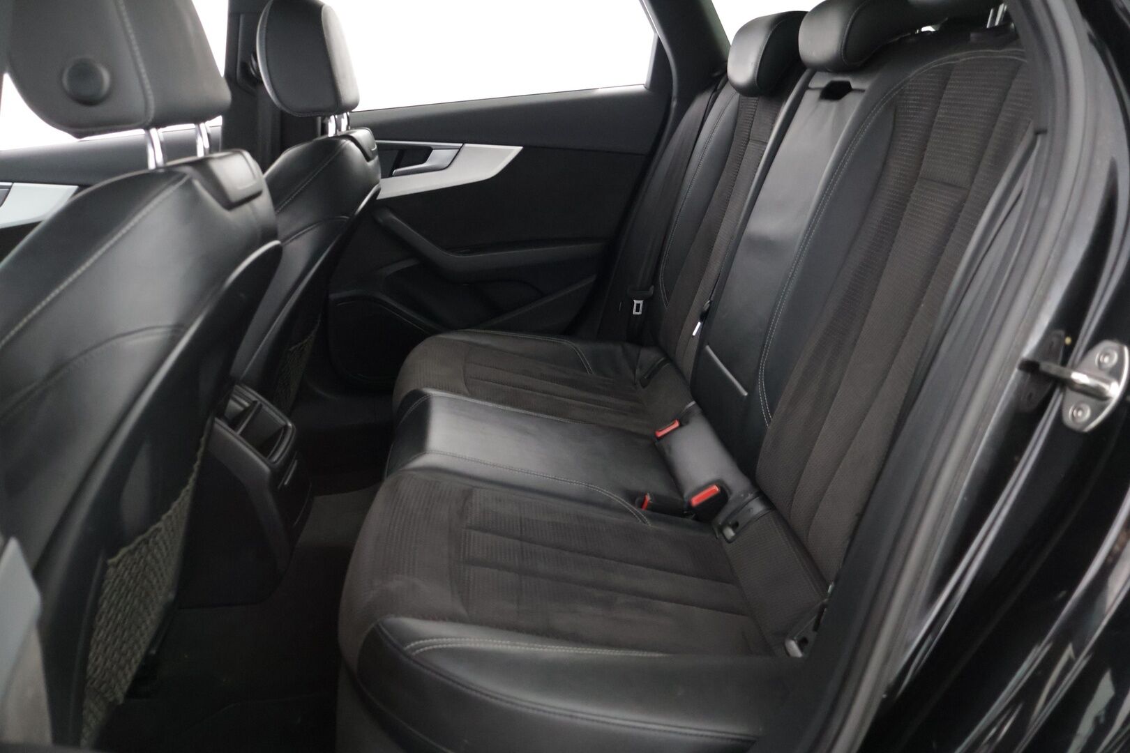 Audi A4 2017 Avant Quattro S-line 3,0 TDI 160kW *ACC / Navi / Tutkat / Sporttipenkit* - *Kahdet renkaat!* - HULLU BLACKWEEK KORKOTARJOUS 2,49%