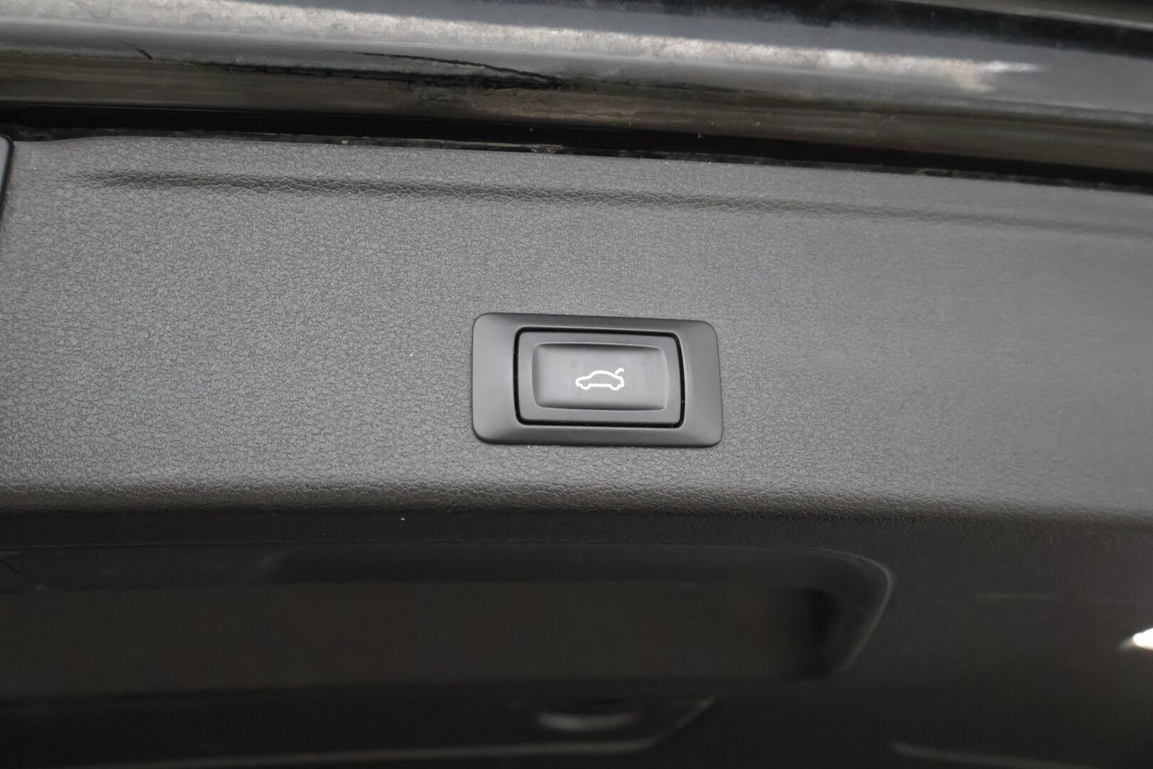 Audi A4 2017 Avant Quattro S-line 3,0 TDI 160kW *ACC / Navi / Tutkat / Sporttipenkit* - *Kahdet renkaat!* - HULLU BLACKWEEK KORKOTARJOUS 2,49%