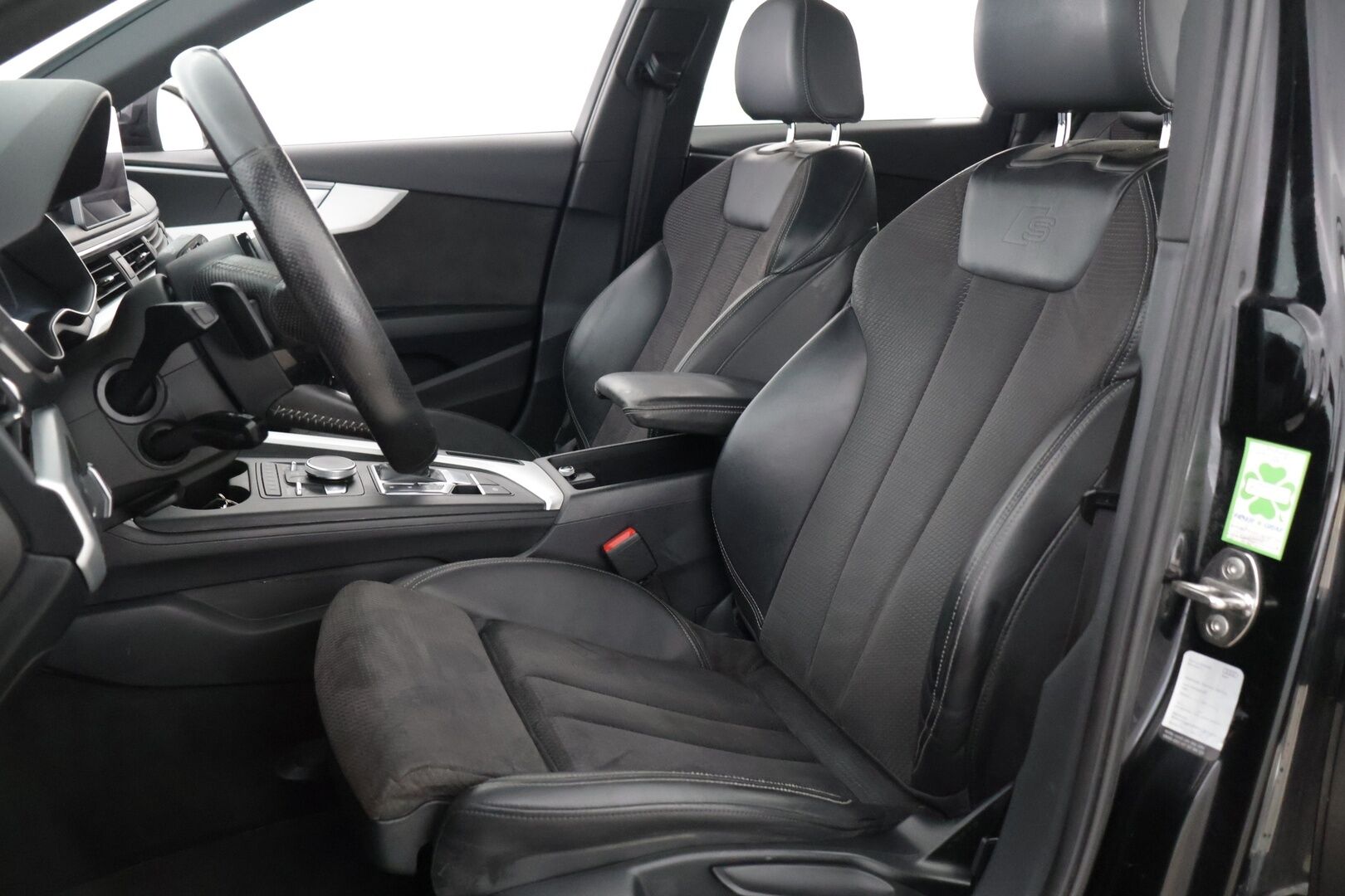 Audi A4 2017 Avant Quattro S-line 3,0 TDI 160kW *ACC / Navi / Tutkat / Sporttipenkit* - *Kahdet renkaat!* - HULLU BLACKWEEK KORKOTARJOUS 2,49%