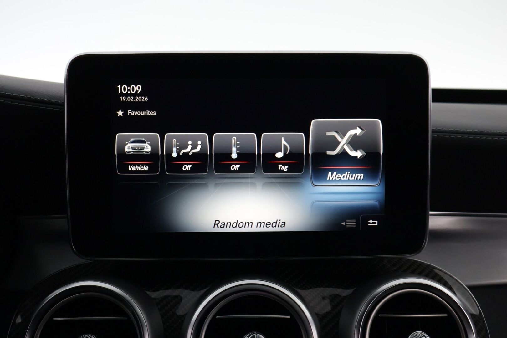 Mercedes-Benz C 2018 220 d T A AMG Premium Edition * Webasto / DTR+Q / Nahkasisusta / HUD / BLIS / Night paketti / Sähköpenkit / Comand Navi - Supervarusteet / Näyttävä / Juuri tullut Tampereelle!