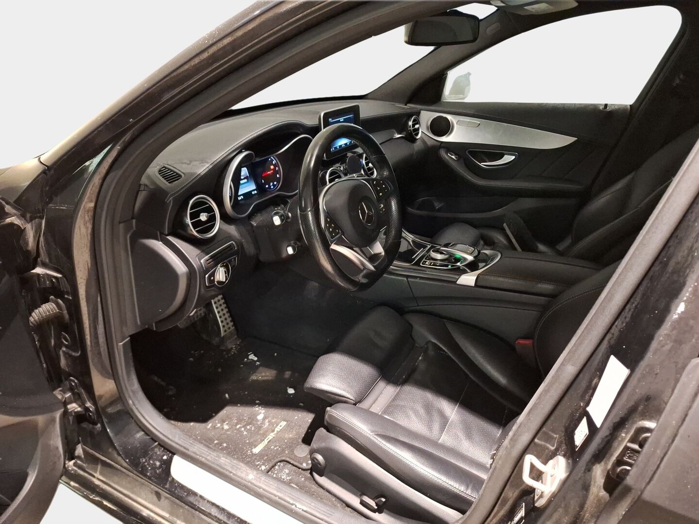 Mercedes-Benz C 2016 180 T A Premium Business AMG *Vakkari / Nahkasisusta / Tutkat / LED* - Juuri huollettu ja katsastettu  / Kahdet renkaat vanteilla