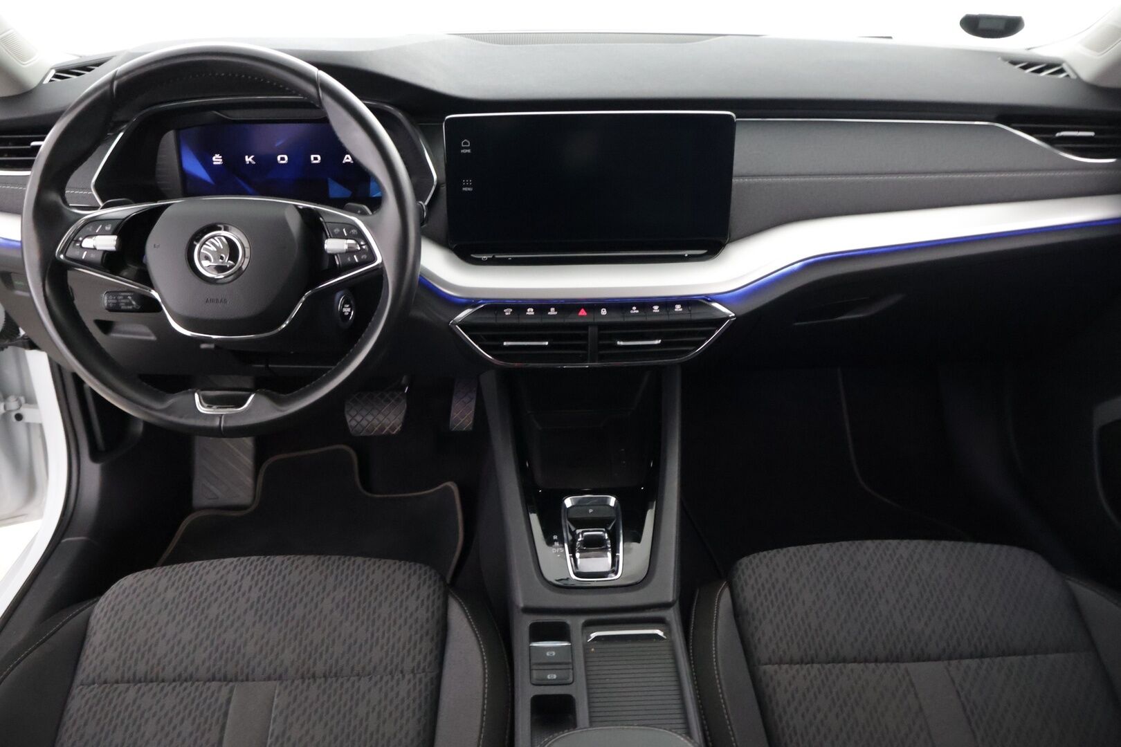 Skoda Octavia 2021 Combi 1,0 TSI Style eTEC DSG Autom. - ACC | Webasto  | Digimittaristo | P.Kamera | Navi | Keyless | Langaton lataus | Ambient | 1.OM Suomi-auto | Koukku | 2x Renkaat