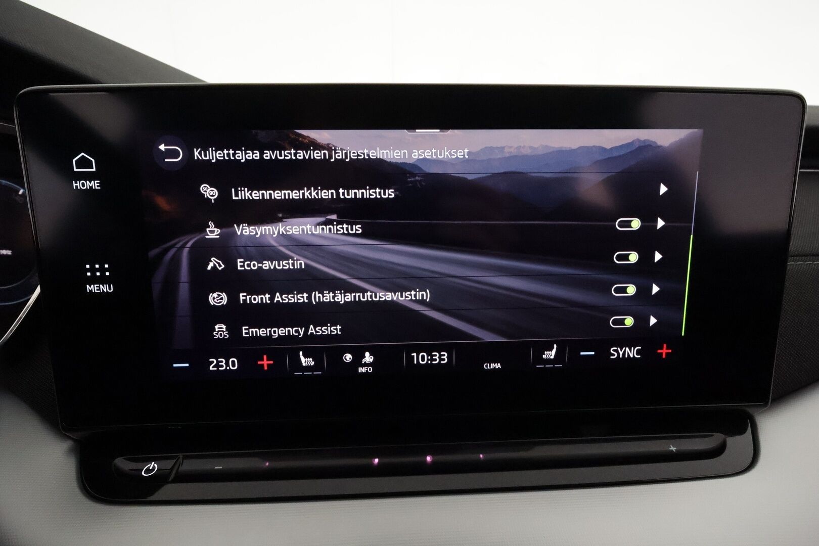 Skoda Octavia 2021 Combi 1,5 TSI Style eTEC DSG **Webasto / Koukku / Adapt.vakkari / Matrix-LED / P.Kamera / Navi / Kaistavahti / Keyless** - Hyvät Style varusteet / 1-om Suomi-auto / Kahdet Renkaat / Merkkihuollettu! - HULLU BLACKWEEK KORKOTARJOUS 2,49%