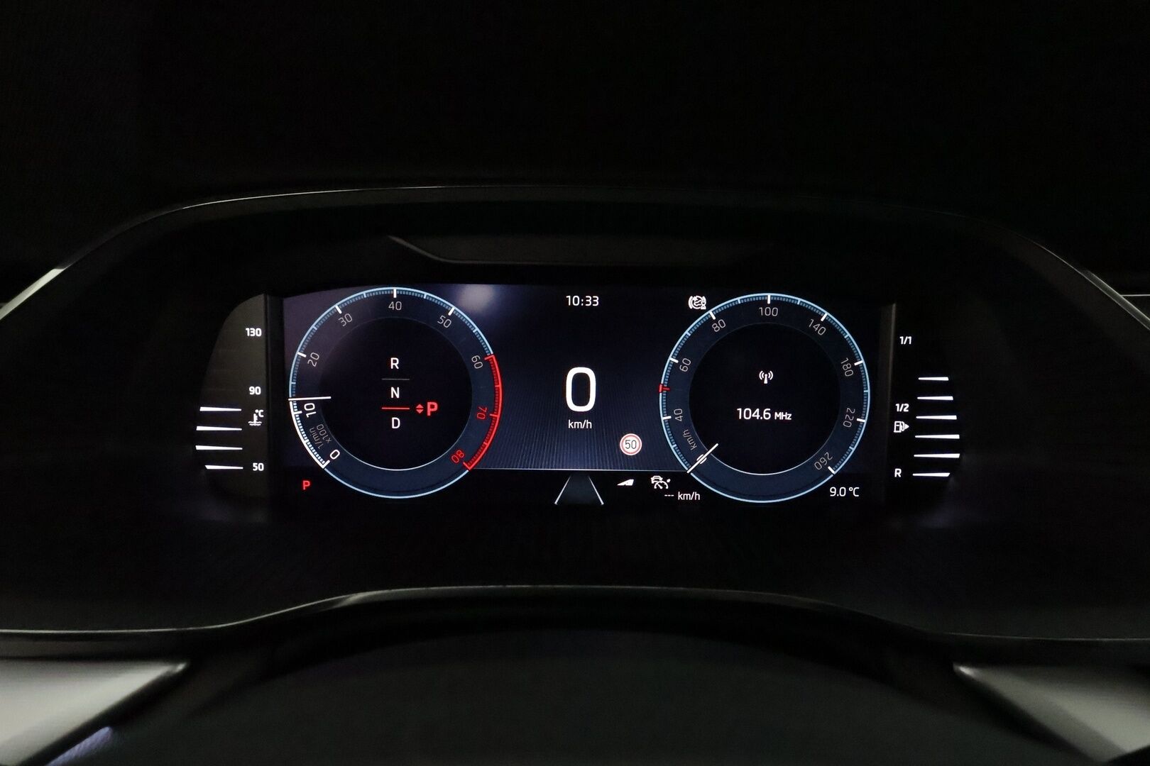 Skoda Octavia 2021 Combi 1,5 TSI Style eTEC DSG **Webasto / Koukku / Adapt.vakkari / Matrix-LED / P.Kamera / Navi / Kaistavahti / Keyless** - 1-om Suomi-auto / Kahdet Renkaat / Merkkihuollettu!