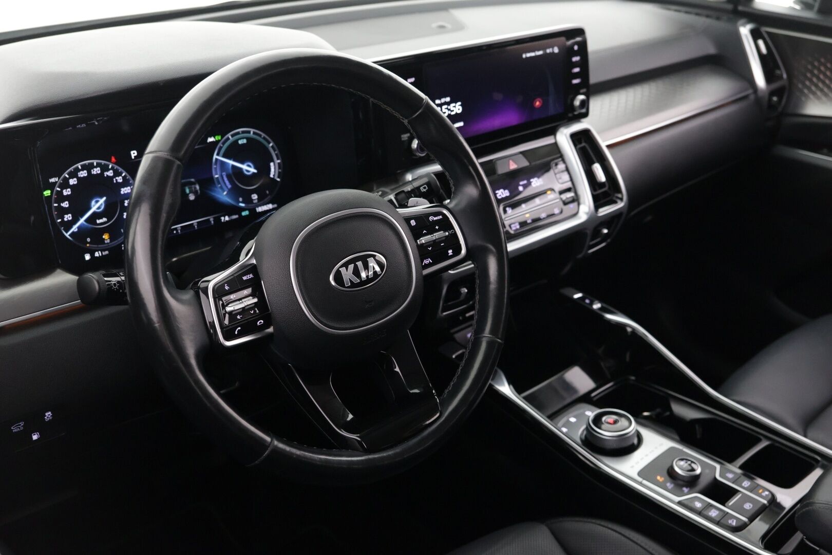 Kia Sorento 2021 1,6 T-GDI Hybrid AWD Business AT 7P - ACC | 7-paikkainen | 1.om Suomi-auto | Nahkaverhoilu | Sähköpenkit | Digimittaristo | P.kamera | Keyless | LED | 2x renkaat aluvantein | Sähkökontti | 