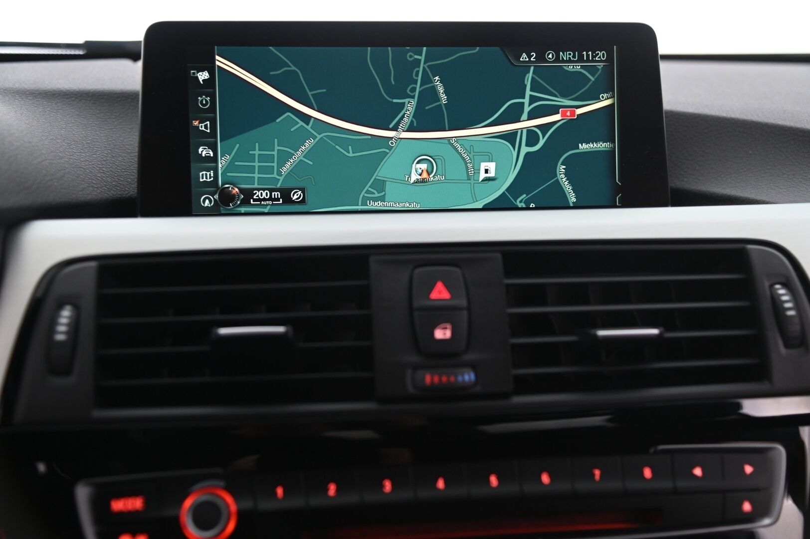 BMW 330 2017 F30 Sedan 330e A Business M-Sport iPerformance**Vossen / Hifit / Proff navi / Shadowline* - *2x renkaat&vanteet*