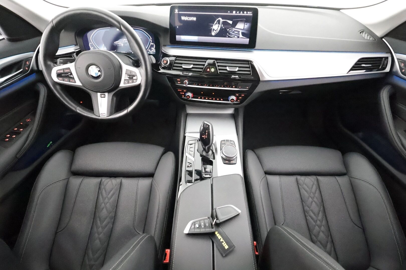 BMW 530 2021 G31 Touring 530e xDrive A Charged Edition * Koukku / Vakkari / P.kamera / Sporttinahat / Navi / LED / Sähköluukku * - 1.Om Suomi-auto / Kahdet renkaat aluvanteilla