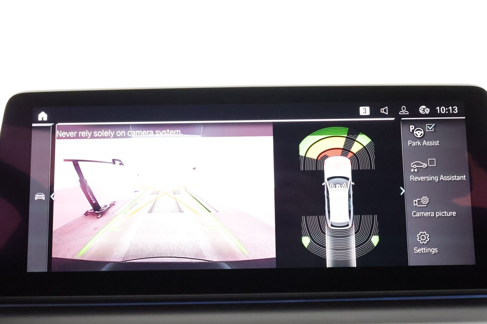 BMW 530 2021 G31 Touring 530e xDrive A Charged Edition * Koukku / Vakkari / P.kamera / Sporttinahat / Navi / LED / Sähköluukku * - 1.Om Suomi-auto / Kahdet renkaat aluvanteilla